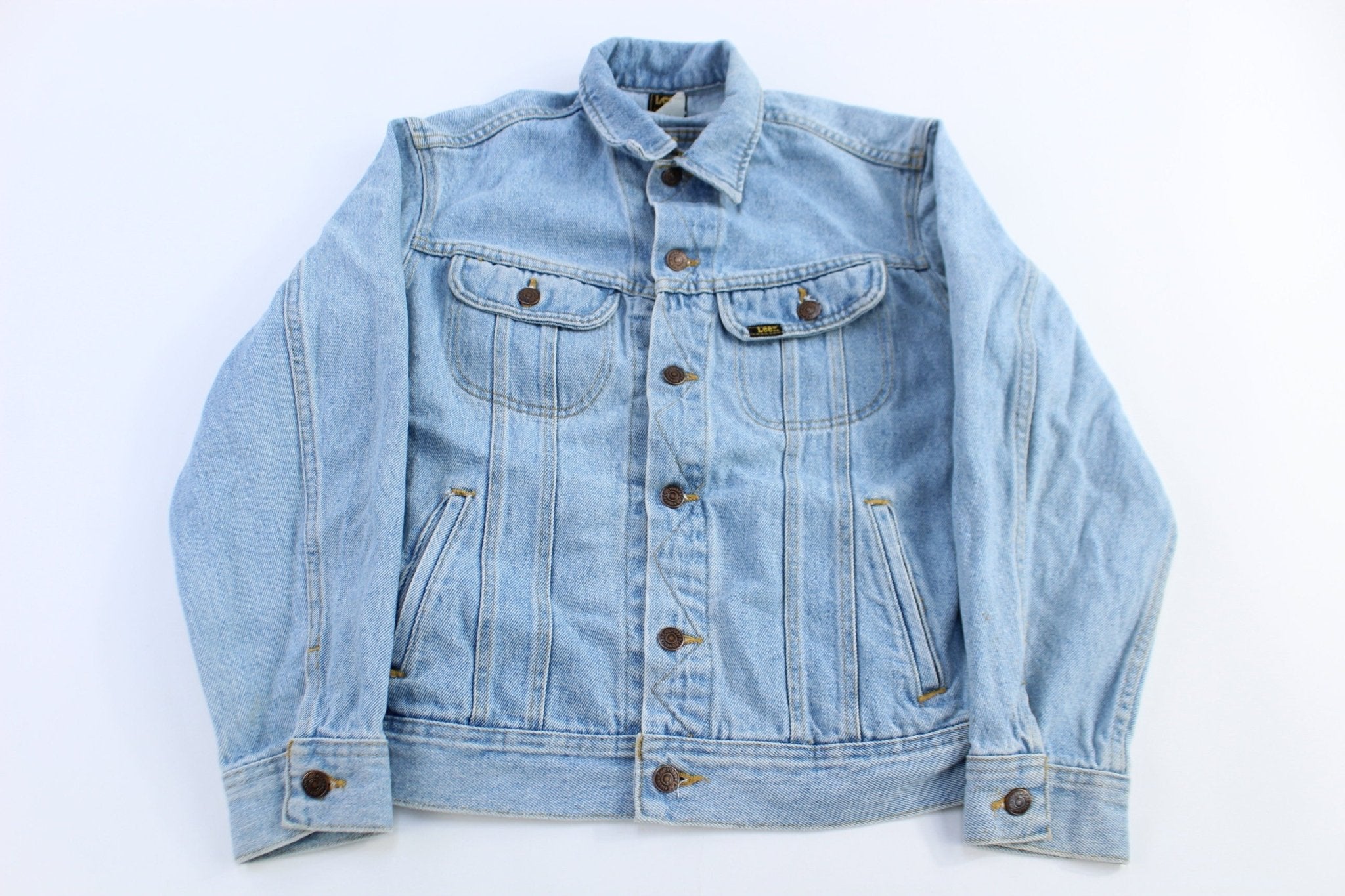90's Lee Light Wash Denim Jacket - Jacket - Thrifted Threads