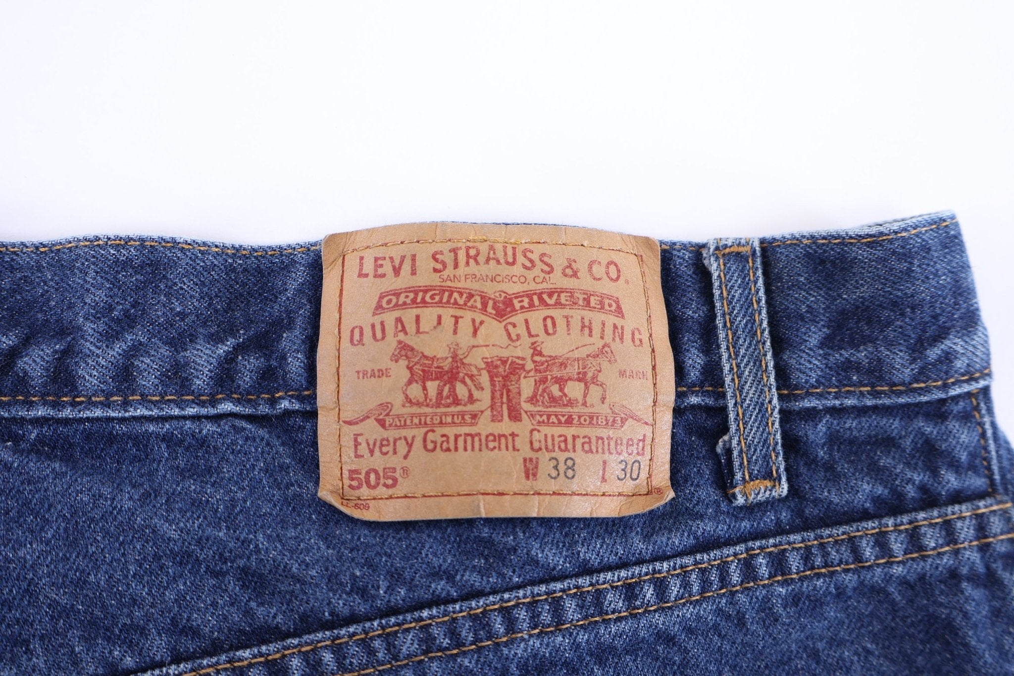 90's Levi's 505 Dark Wash Denim Jeans - Pants - Thrifted Threads