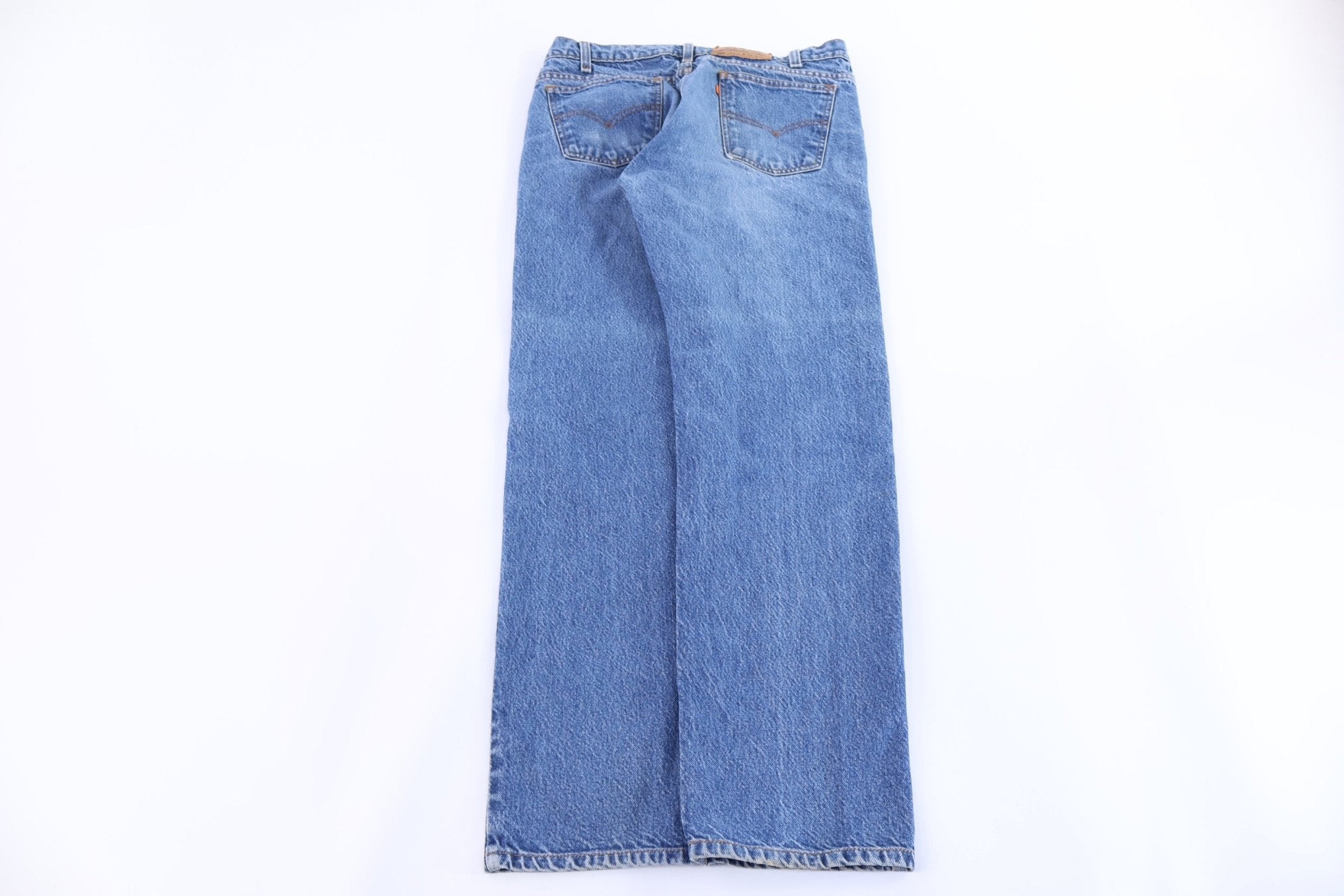 90's Levi's 505 Medium Wash Denim Jeans - pants - Thrifted Threads