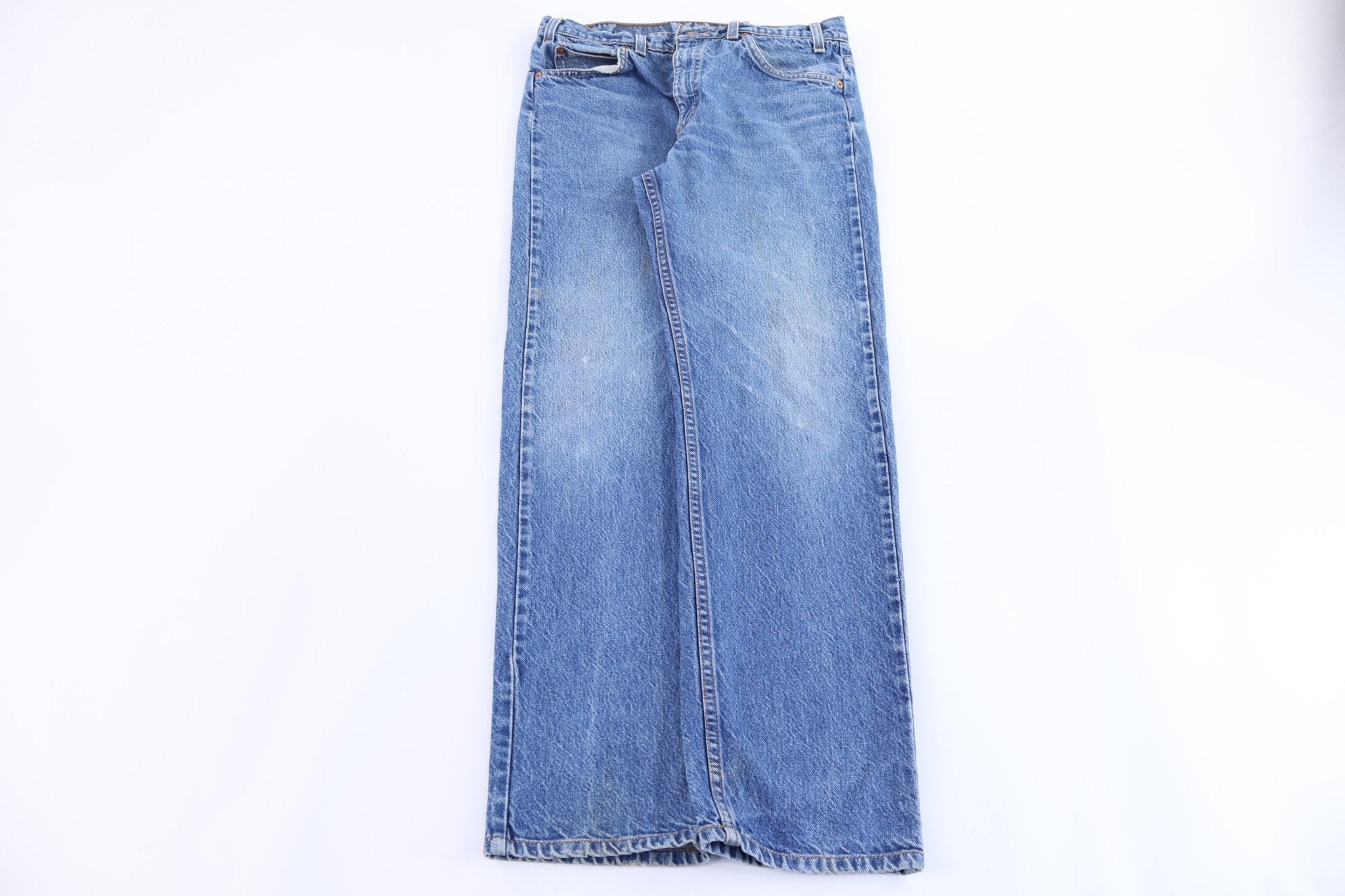 90's Levi's 505 Medium Wash Denim Jeans - pants - Thrifted Threads