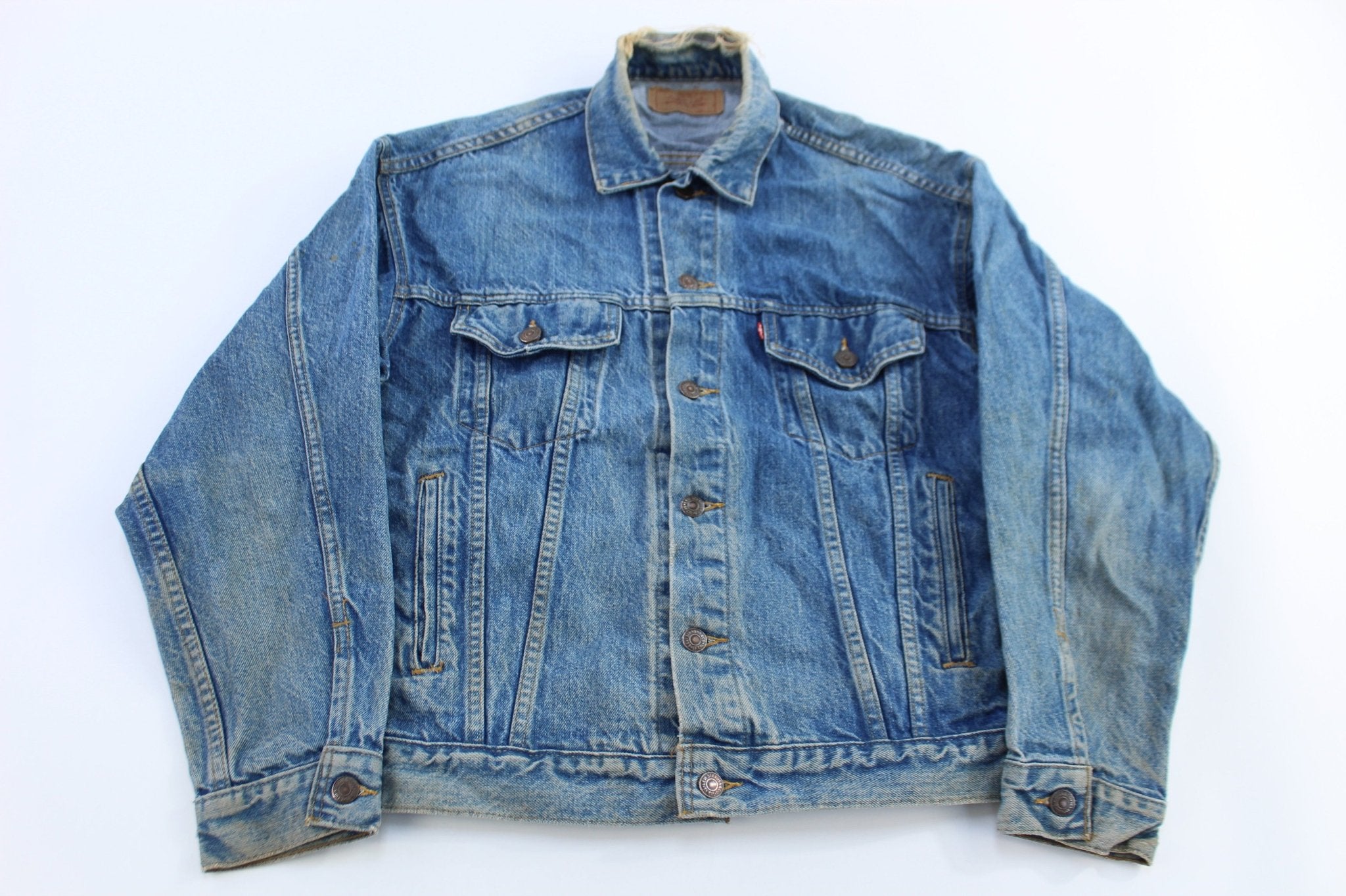 90's Levi's Medium Wash Denim Jacket - Jacket - Thrifted Threads