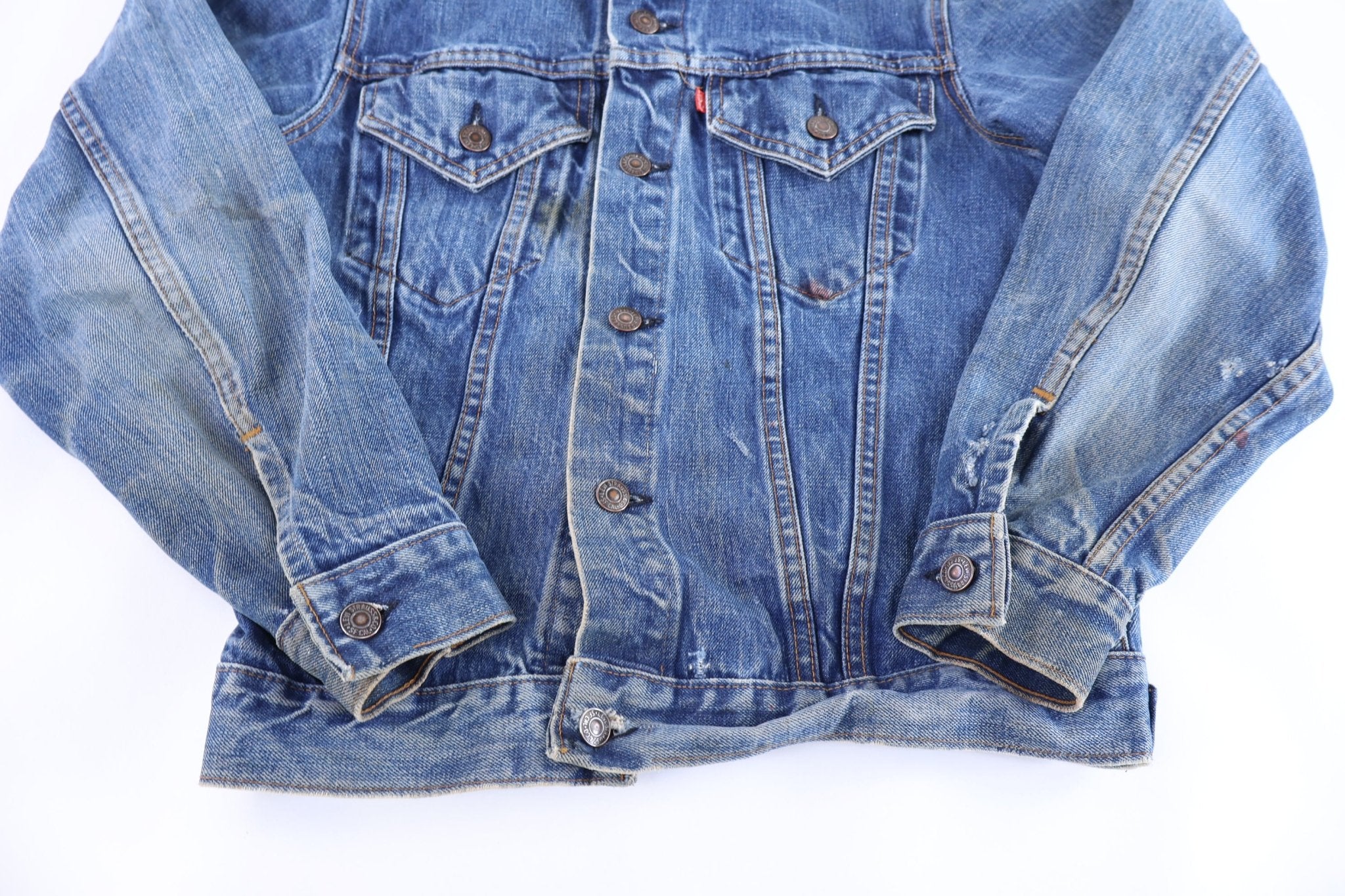 90's Levi's Medium Wash Denim Jacket - Jacket - Thrifted Threads