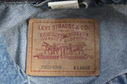 90's Levi's Medium Wash Denim Jacket - Jacket - Thrifted Threads