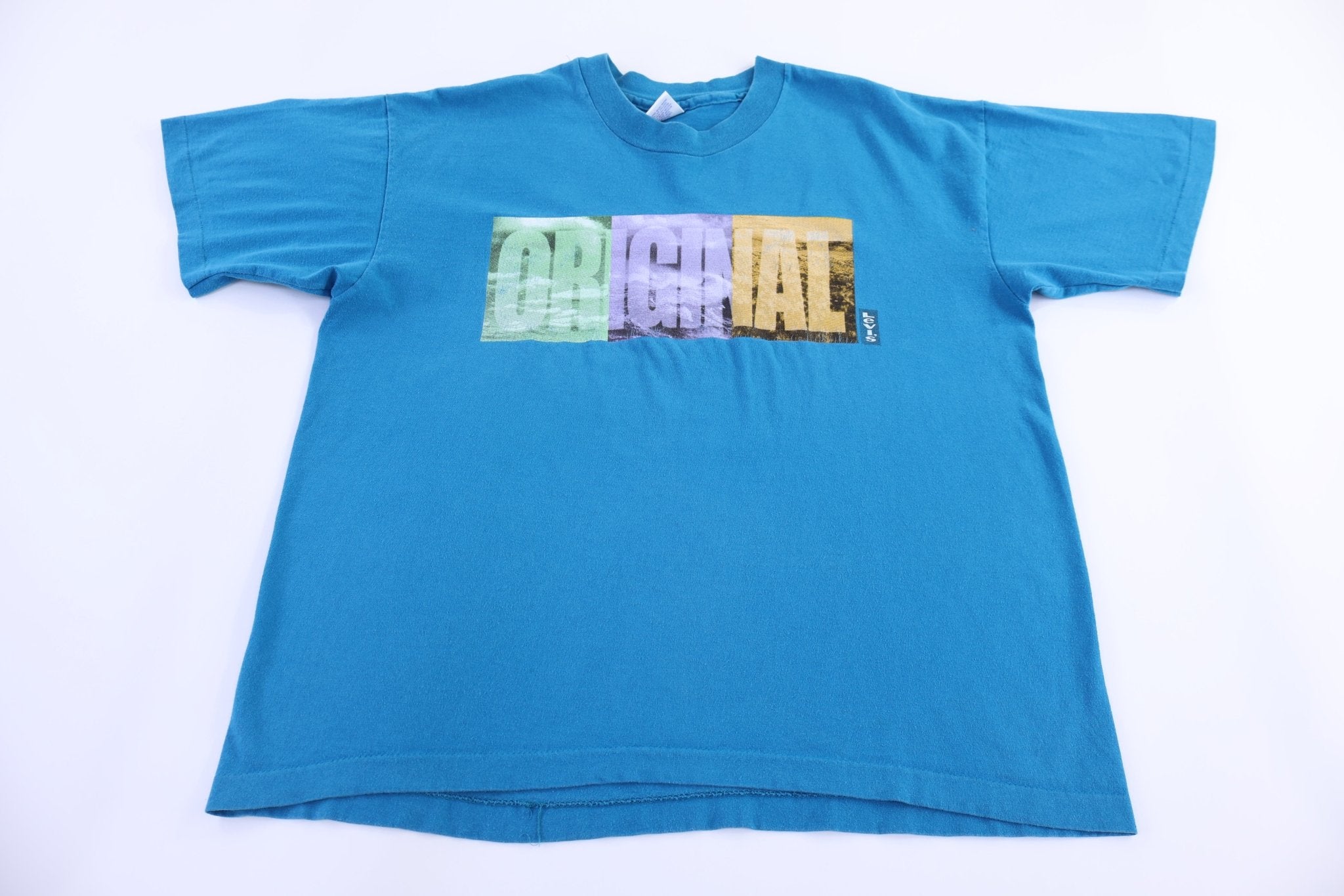 90's Levi's Originals T-shirt - Shirts & Tops - Thrifted Threads
