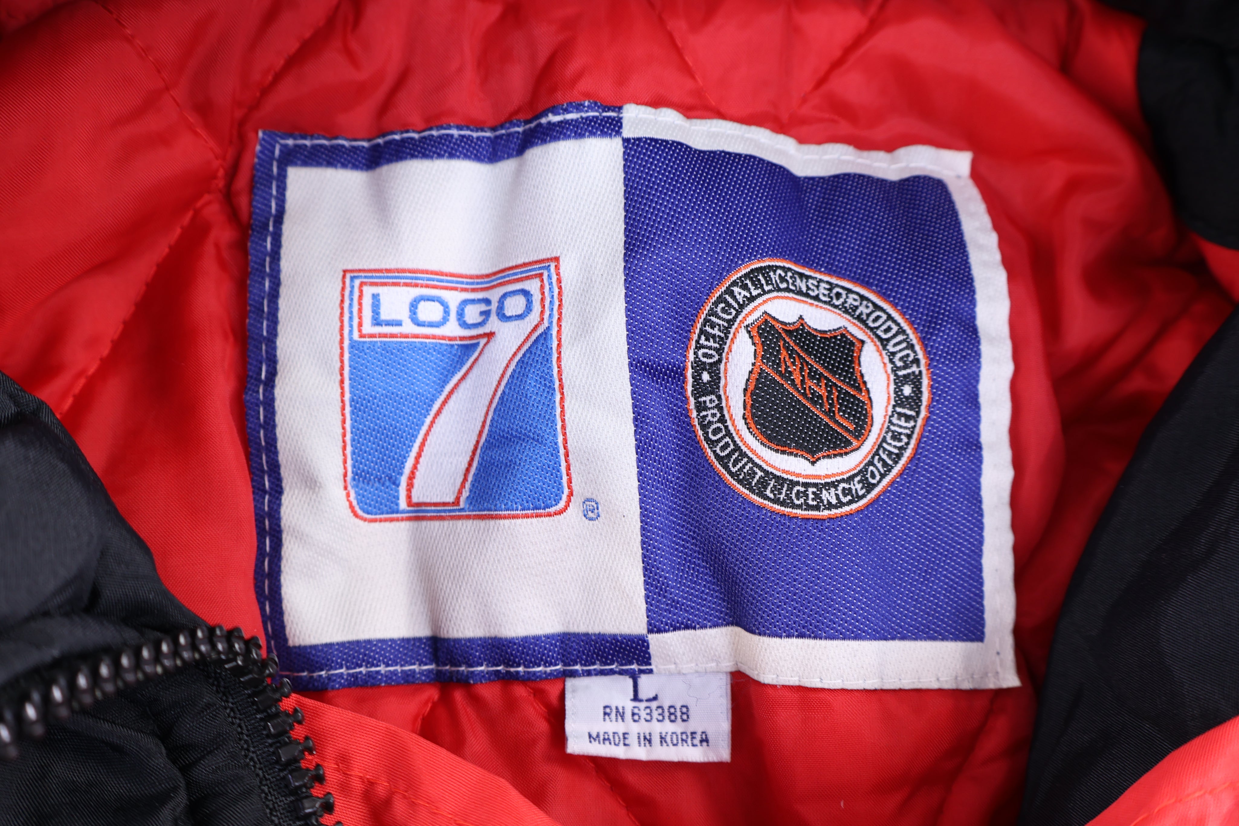 90's Logo 7 New Jersey Devils Hockey Puffer Jacket - Jacket - Thrifted Threads