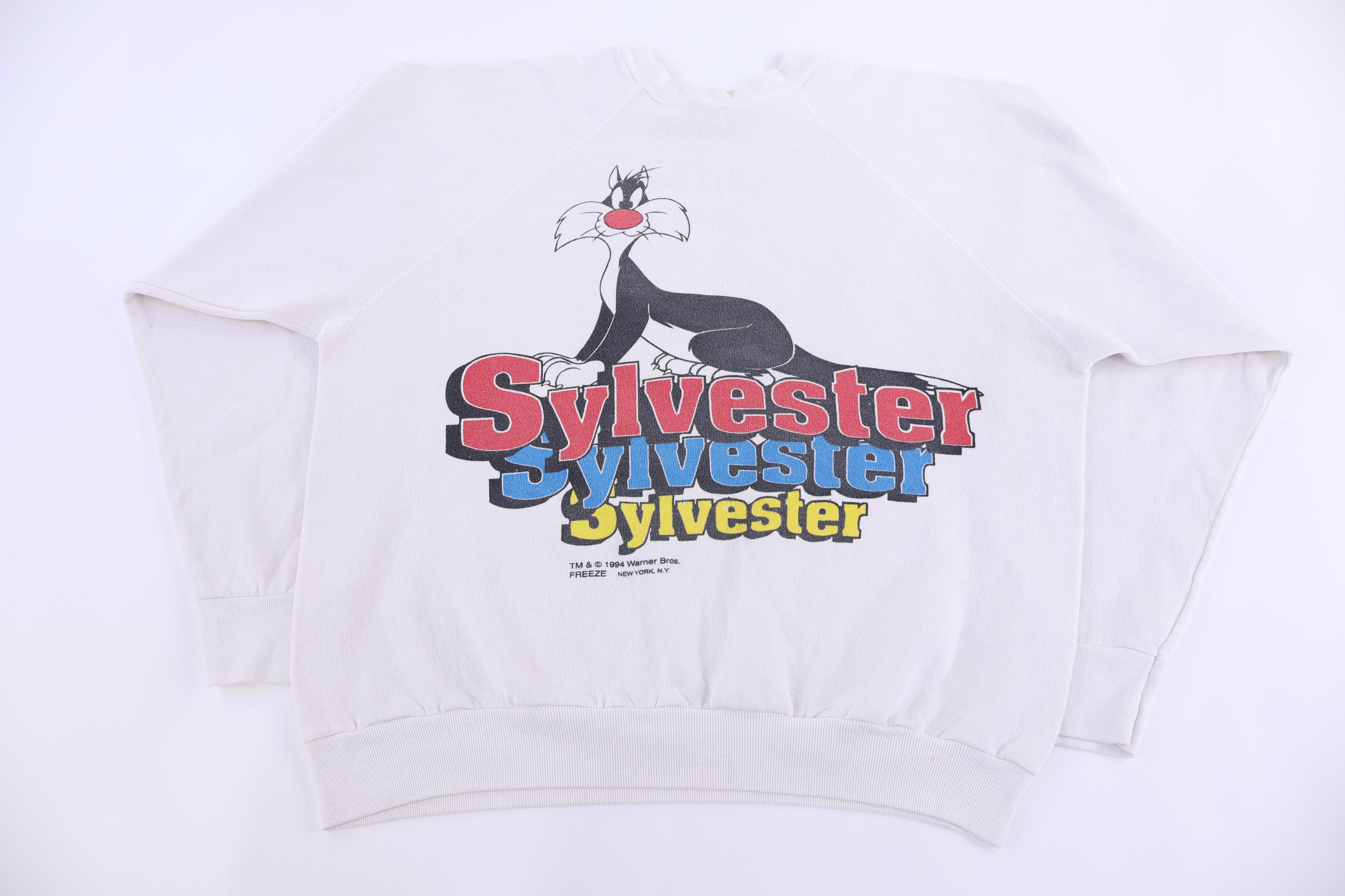 90's Looney Tunes Sylvester Graphic Sweatshirt - Sweatshirt - Thrifted Threads