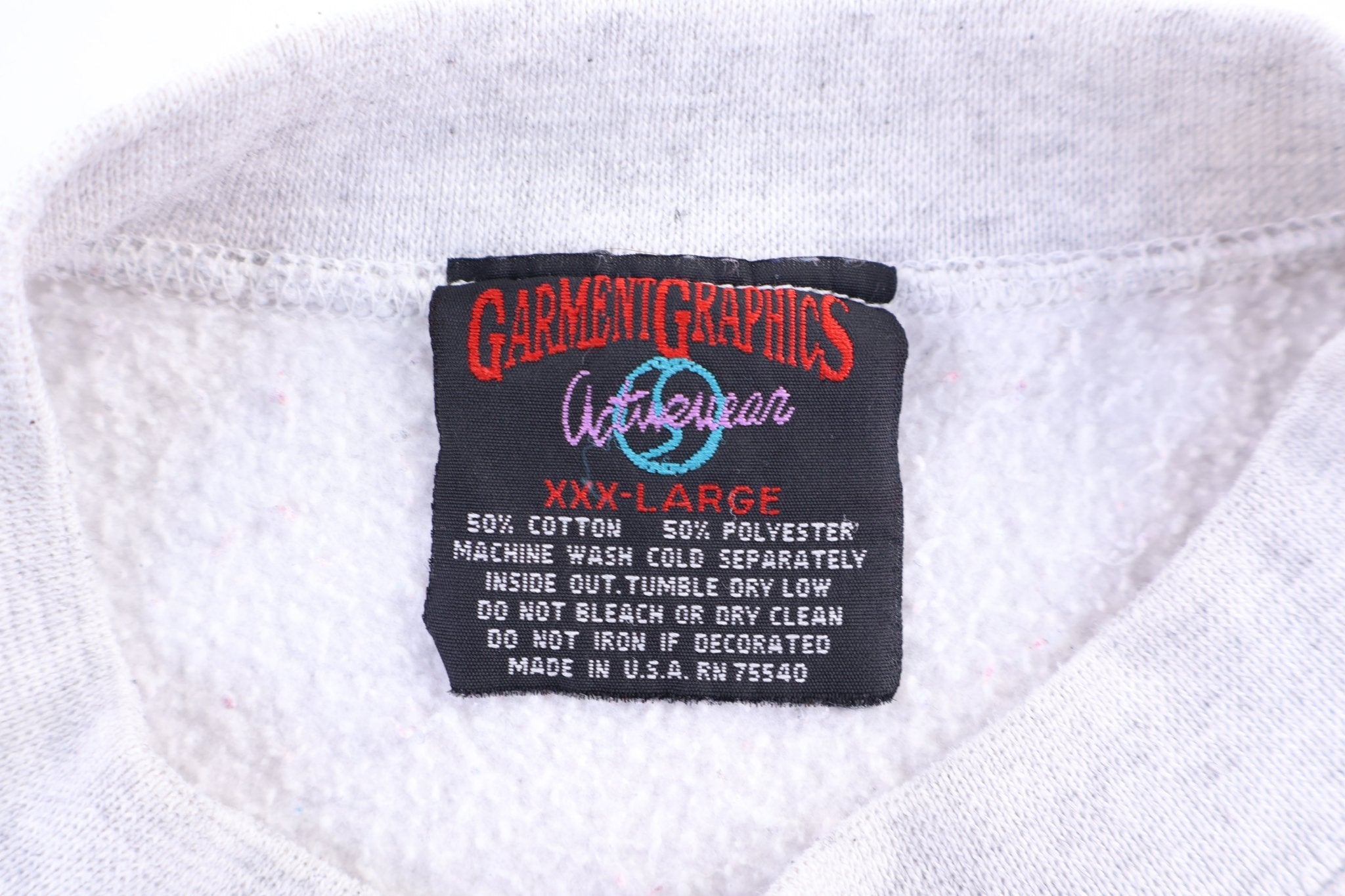 90's Looney Tunes Taz The Devil Sweatshirt - Sweatshirt - Thrifted Threads