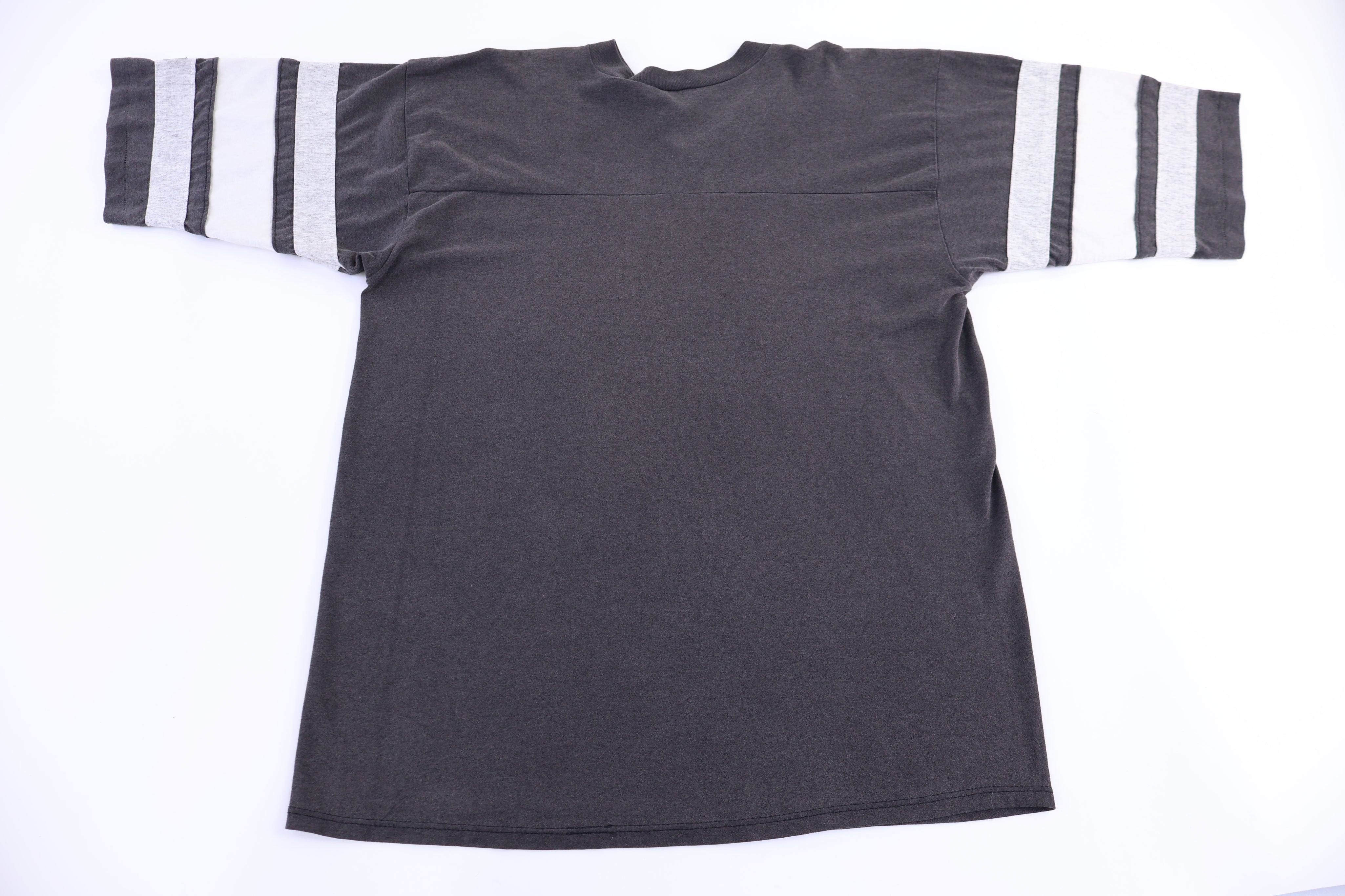 90's Los Angeles Raiders Football T-shirt - Shirts & Tops - Thrifted Threads
