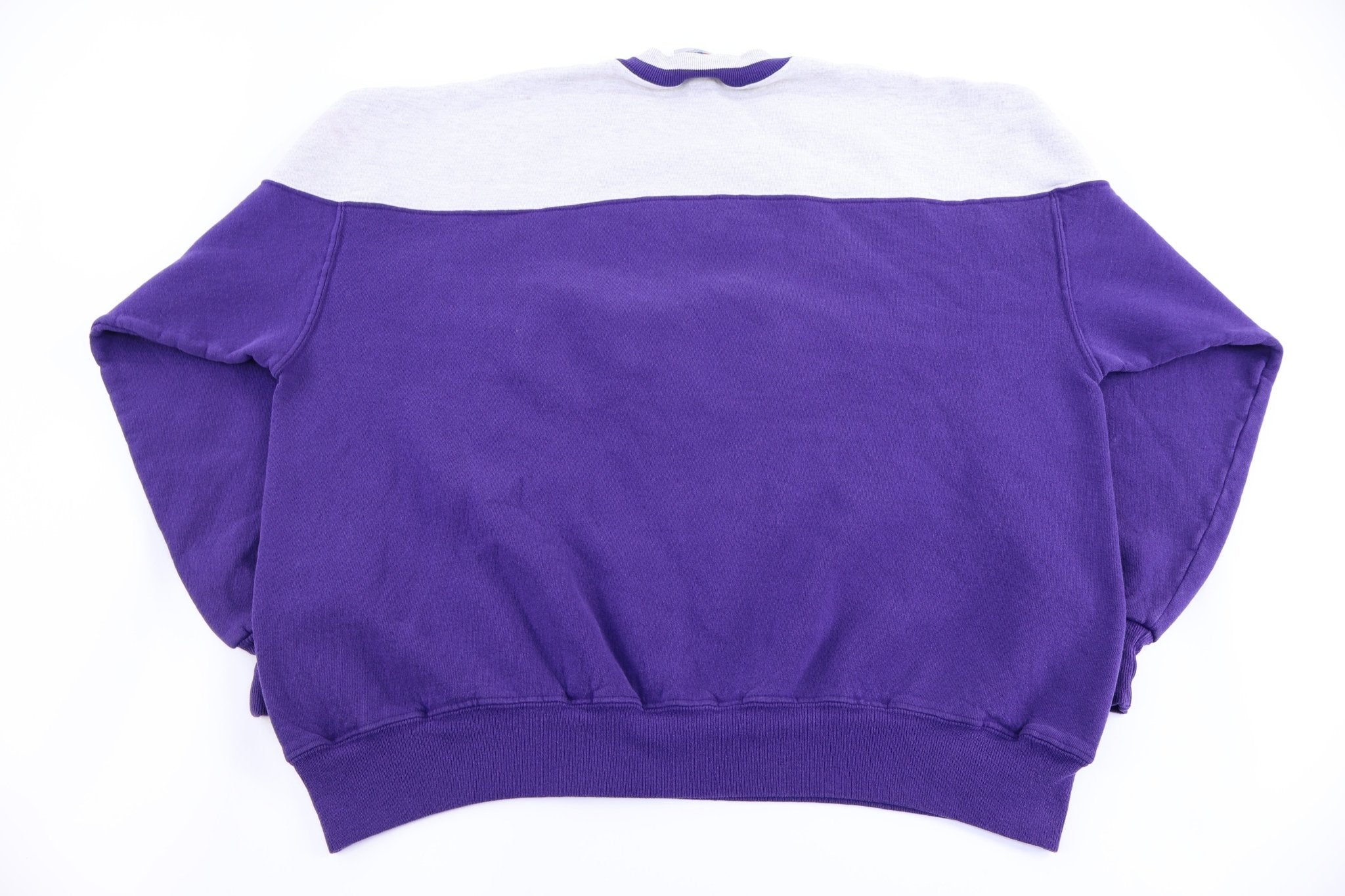 90's Minnesota Vikings Football Sweatshirt - Sweatshirt - Thrifted Threads