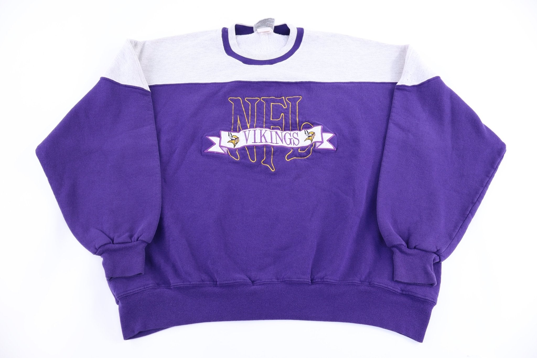 90's Minnesota Vikings Football Sweatshirt - Sweatshirt - Thrifted Threads