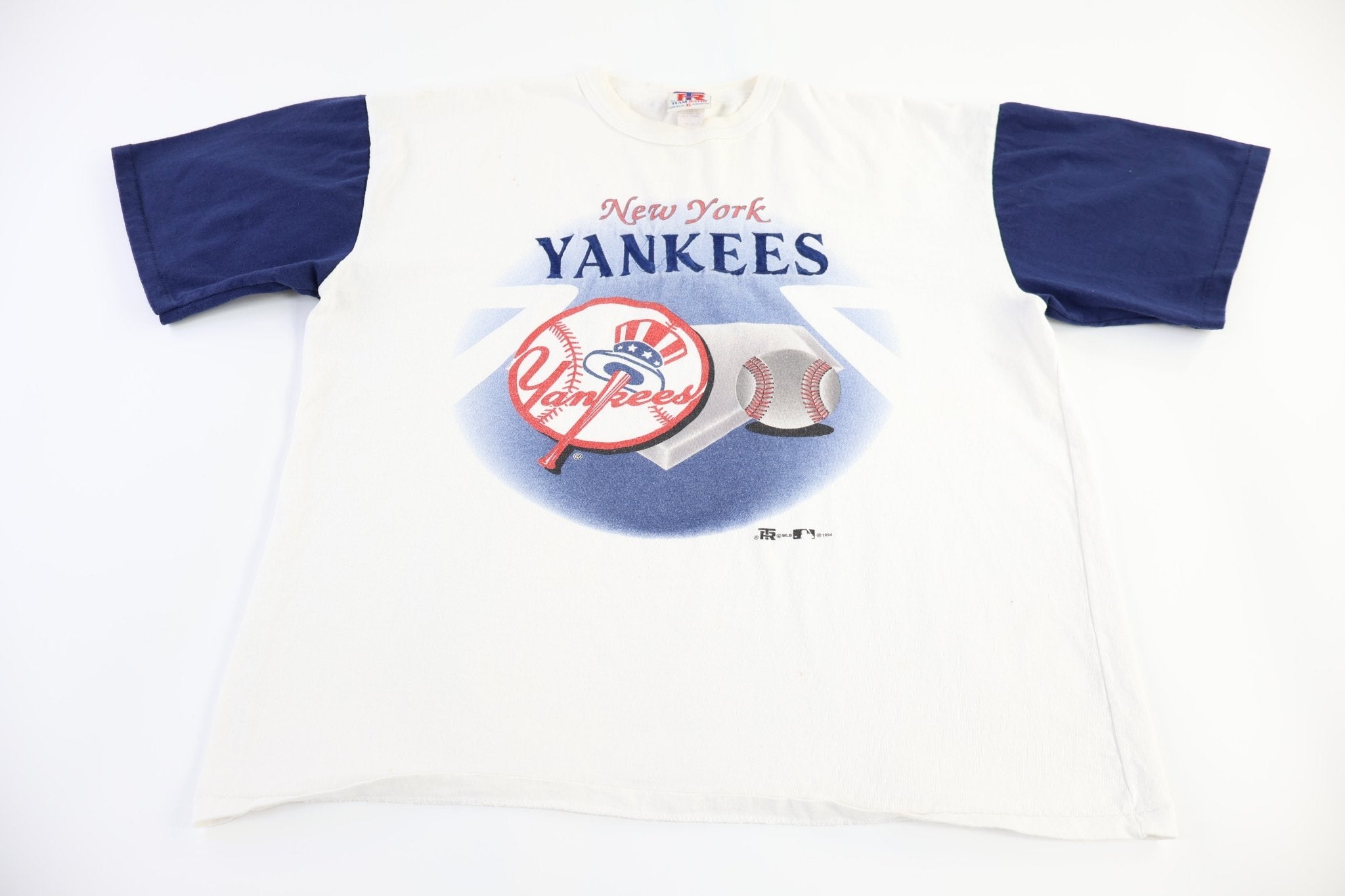 90's New York Yankees Baseball T-shirt - Shirts & Tops - Thrifted Threads