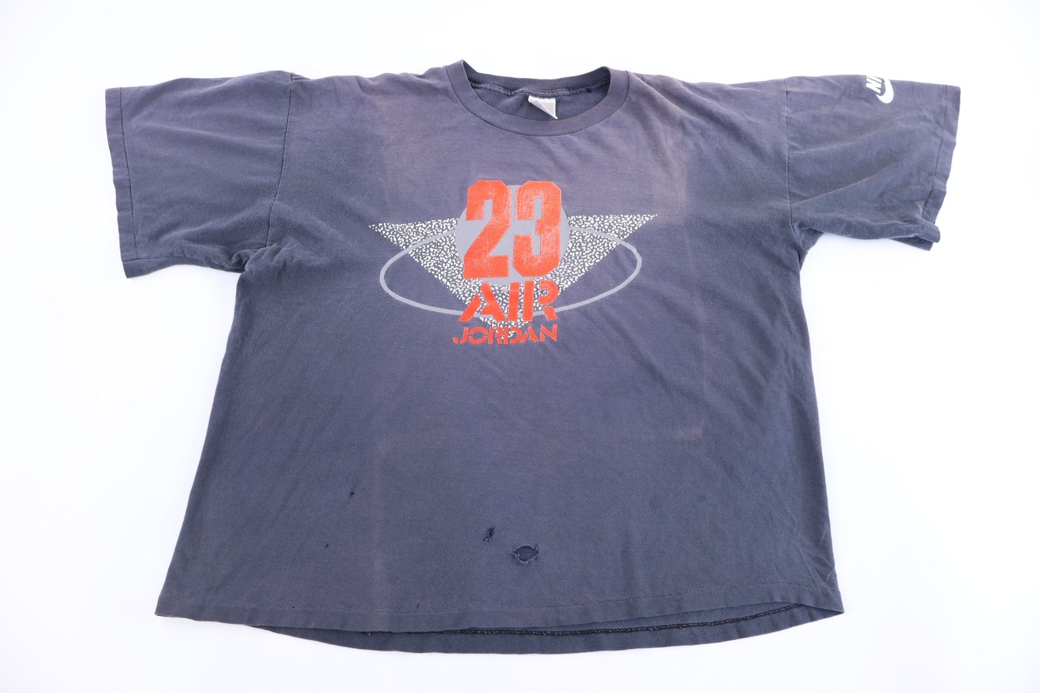 90's Nike Air Jordan T-shirt - Shirts & Tops - Thrifted Threads