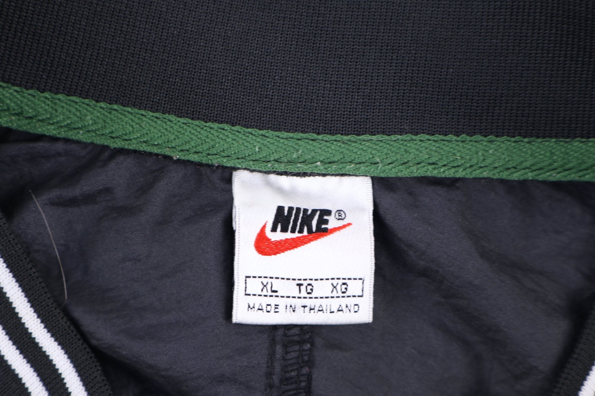 90's Nike Embroidered Logo Black Pullover Windbreaker - Jacket - Thrifted Threads