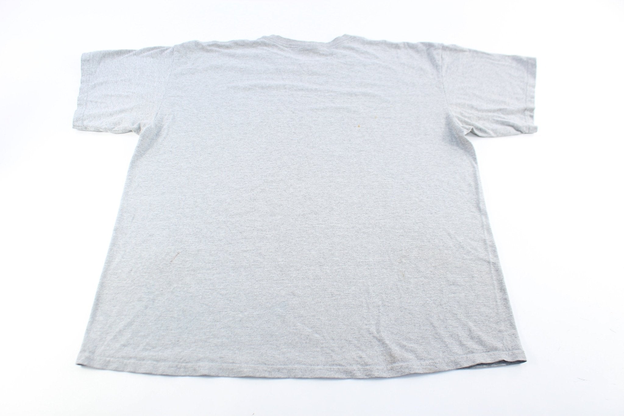 90's Nike Logo Grey T-Shirt - ThriftedThreads.com