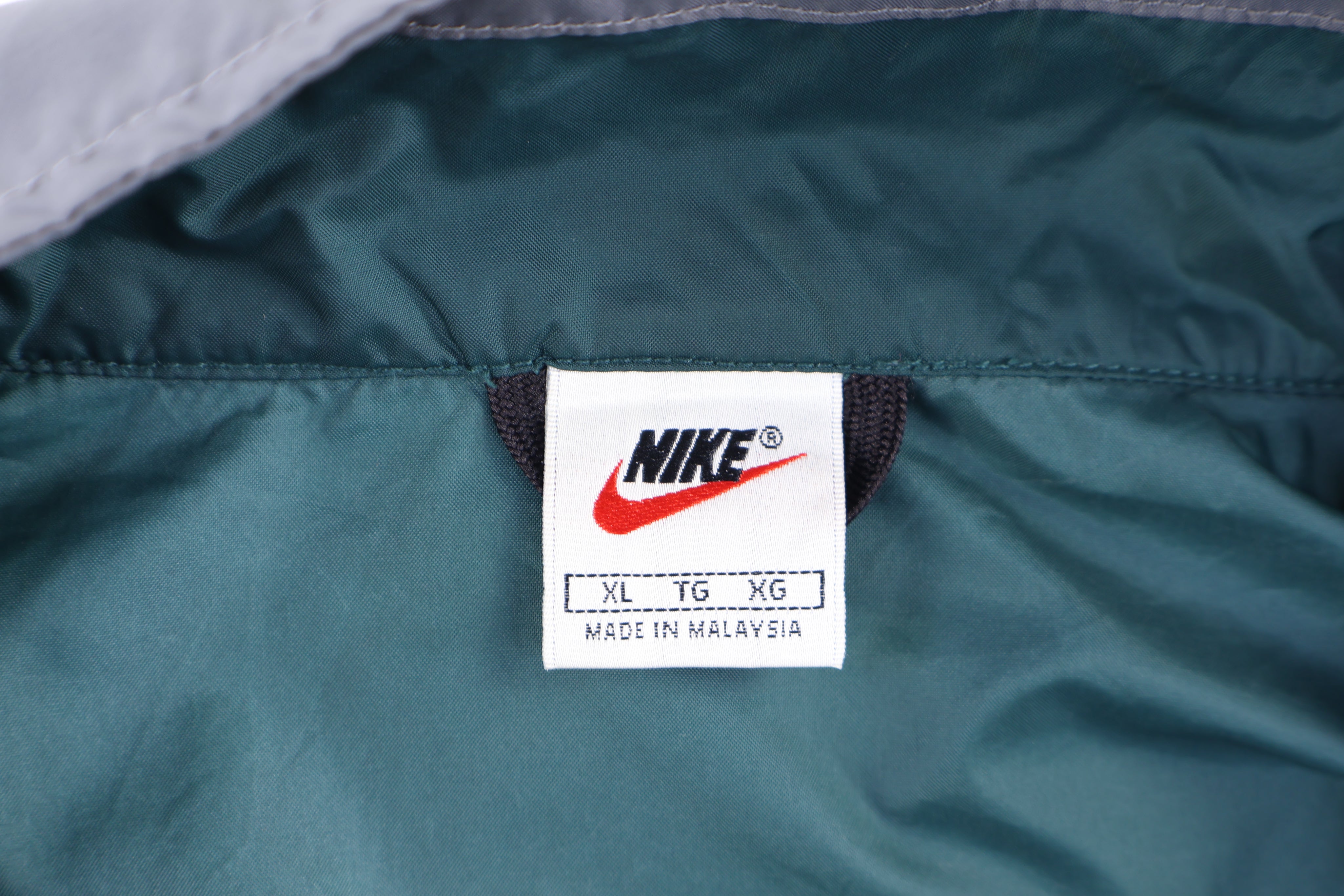 90's Nike Multicolor Full Zip Windbreaker - Jacket - Thrifted Threads