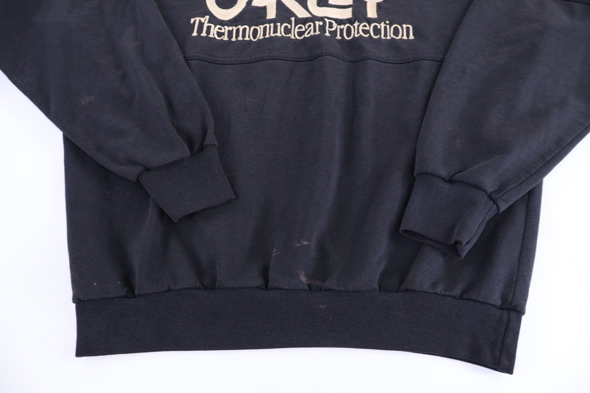 90's Oakley Software Embroidered Sweatshirt - Sweatshirt - Thrifted Threads