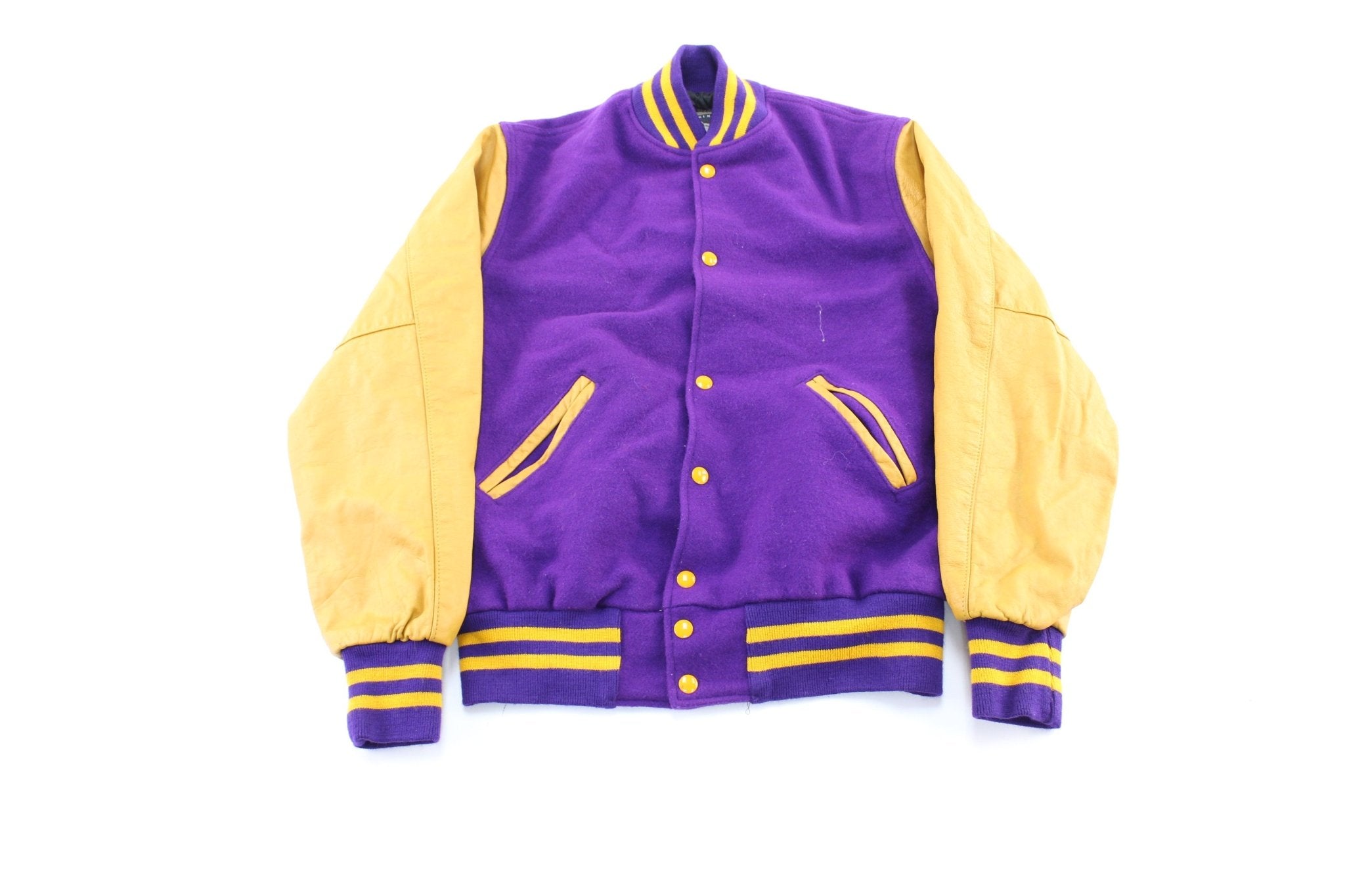 90's Original Holloway Embroidered Front & Faces Entertainment Studios Jacket - ThriftedThreads.com