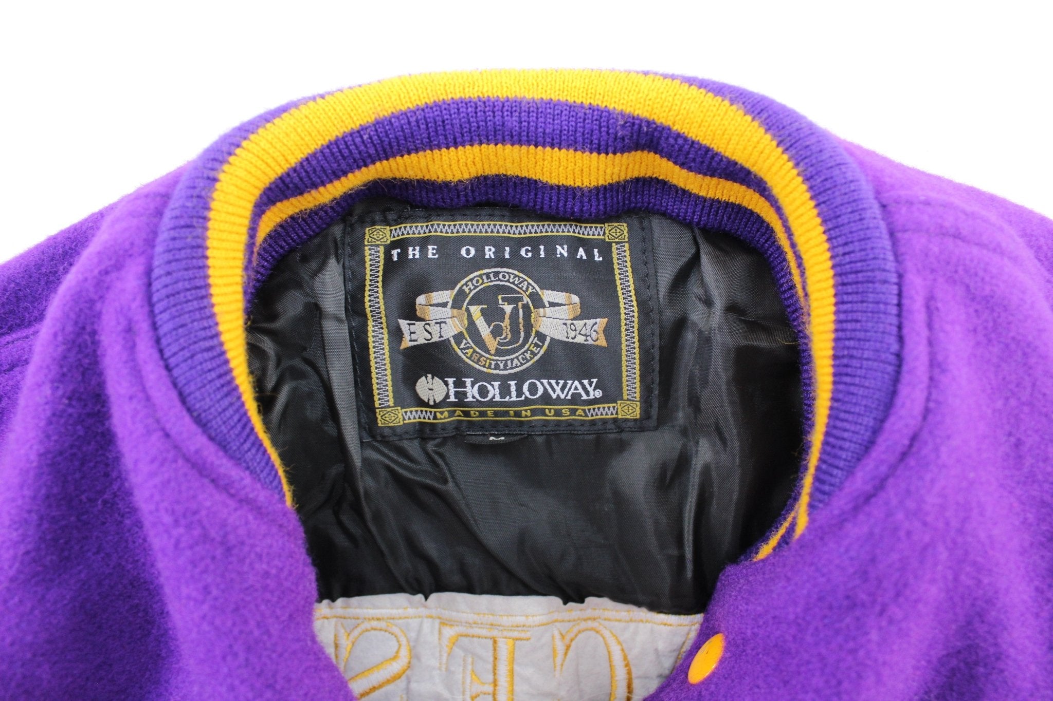 90's Original Holloway Embroidered Front & Faces Entertainment Studios Jacket - ThriftedThreads.com