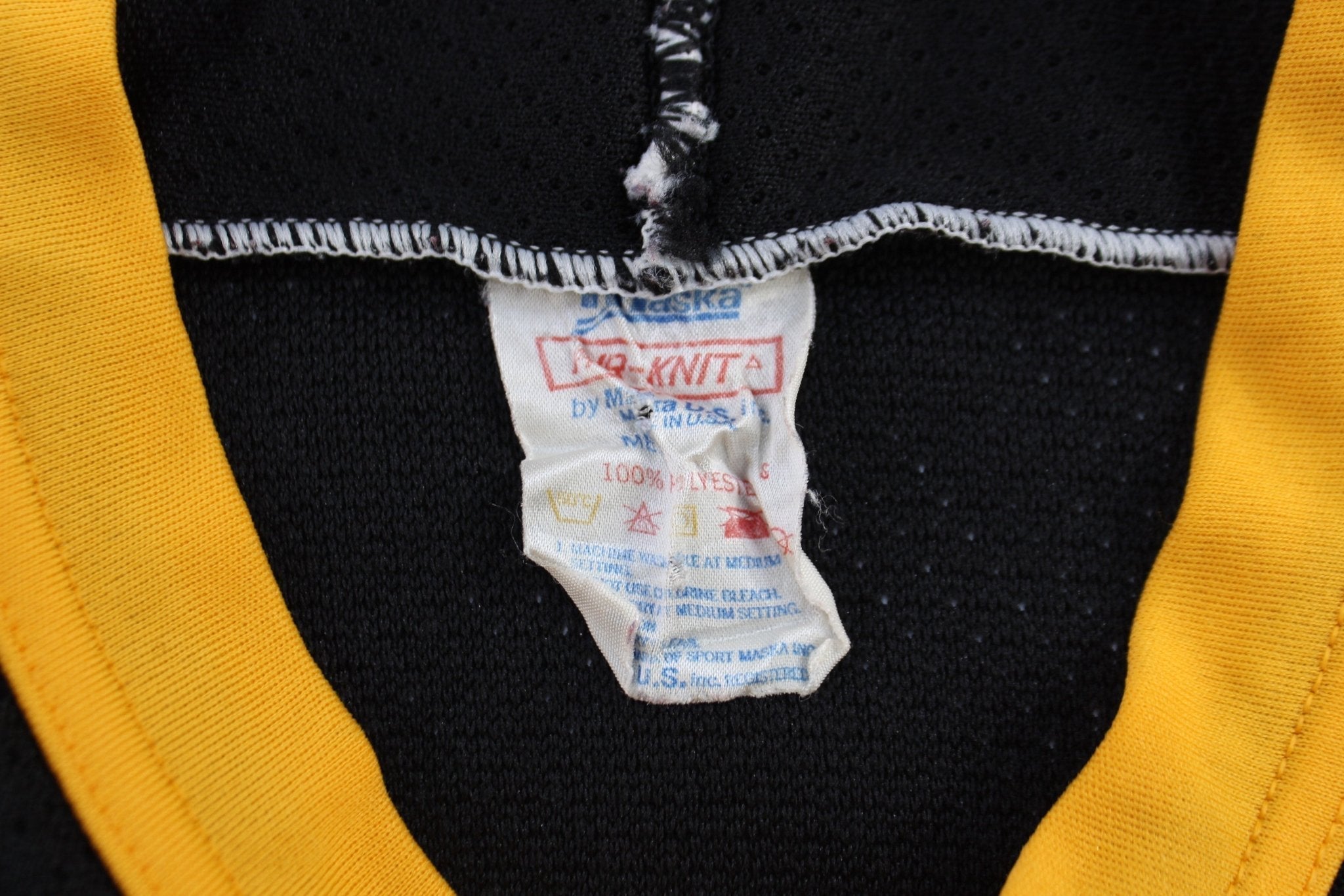 90's Pittsburgh Penguins Hockey Jersey - Jerseys/Tanks - Thrifted Threads