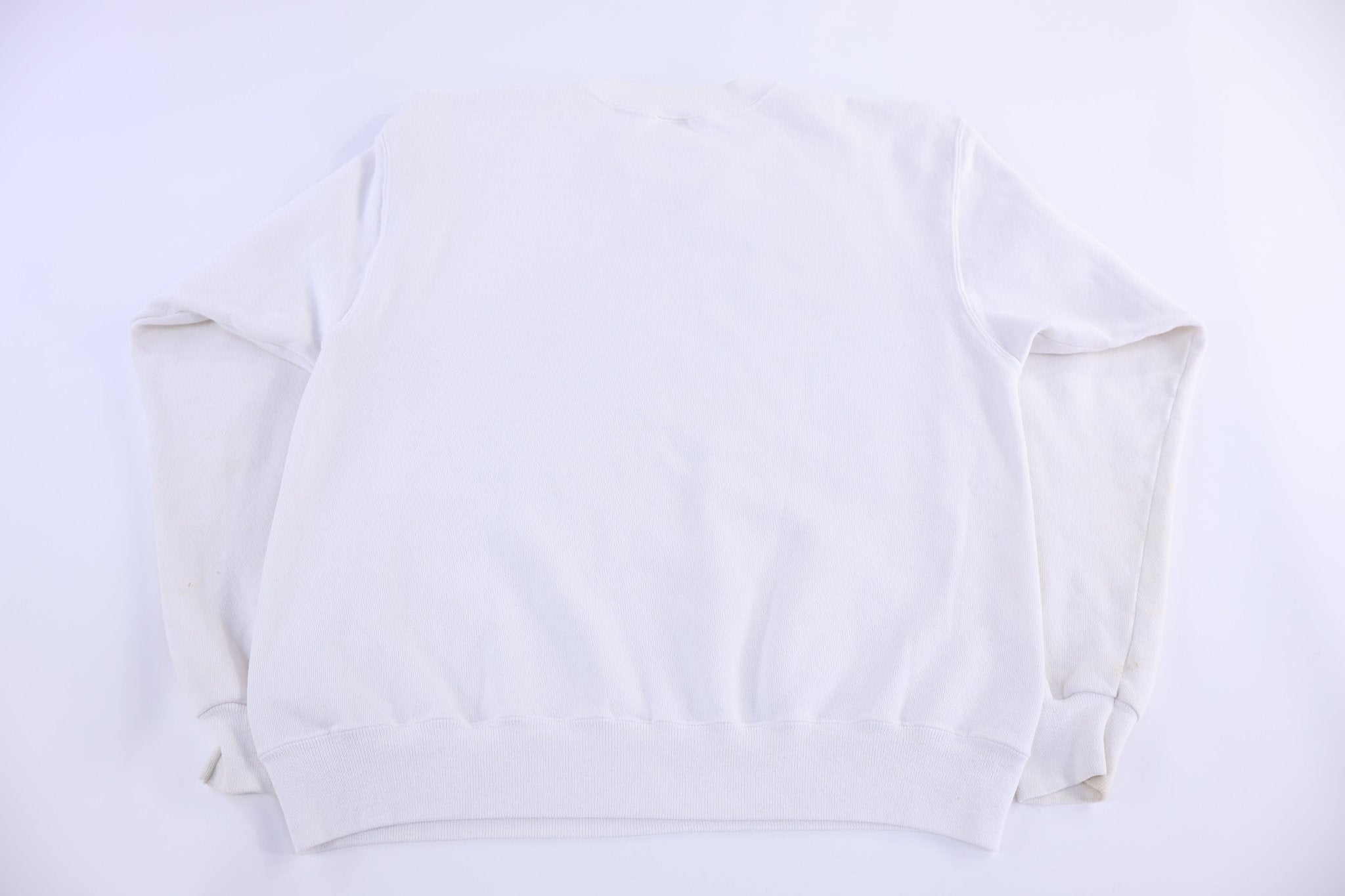 90's Rainforest Nature Graphic Sweatshirt - Sweatshirt - Thrifted Threads