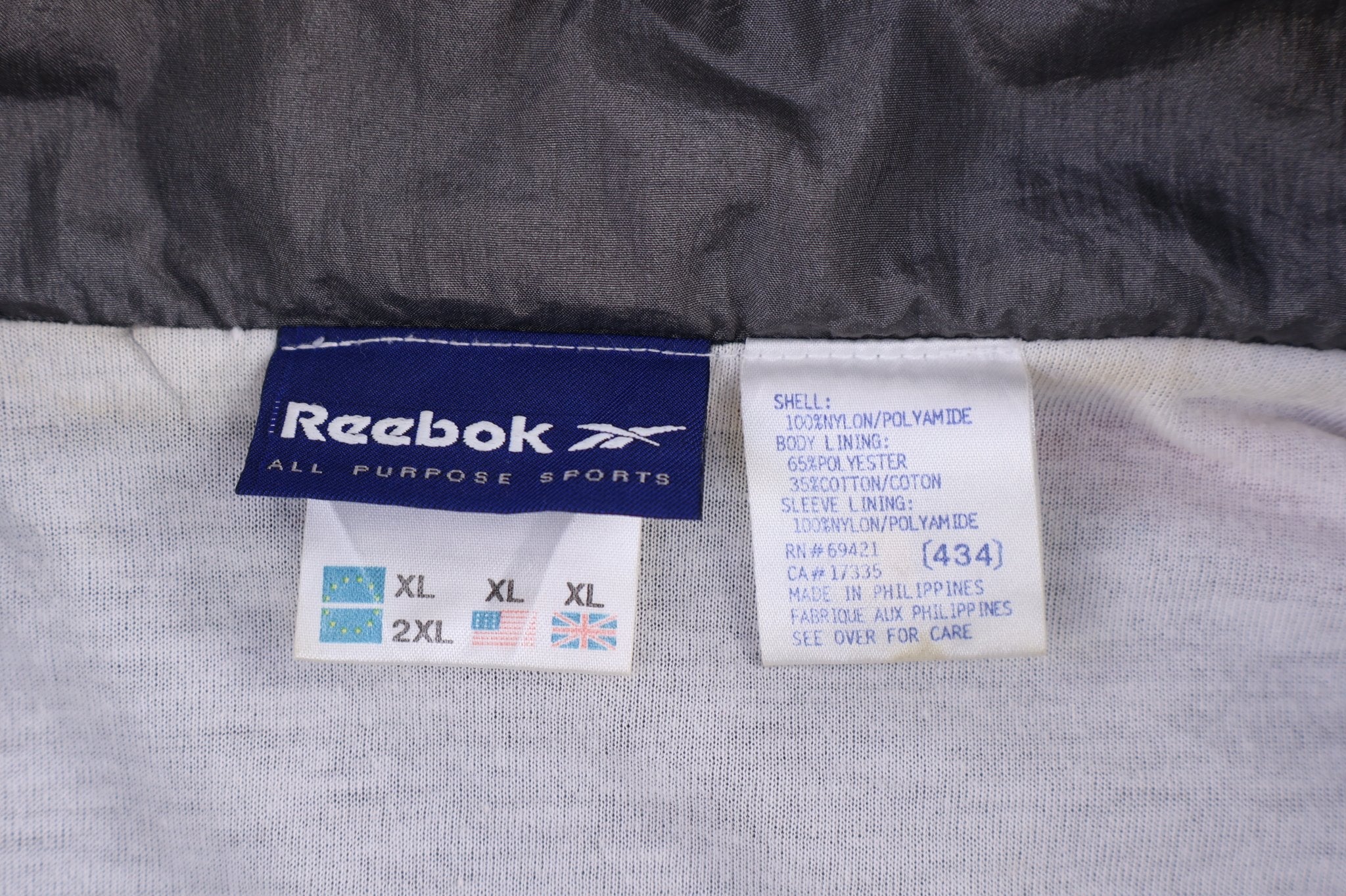 90's Reebok Embroidered Logo Full Zip Windbreaker - Jacket - Thrifted Threads