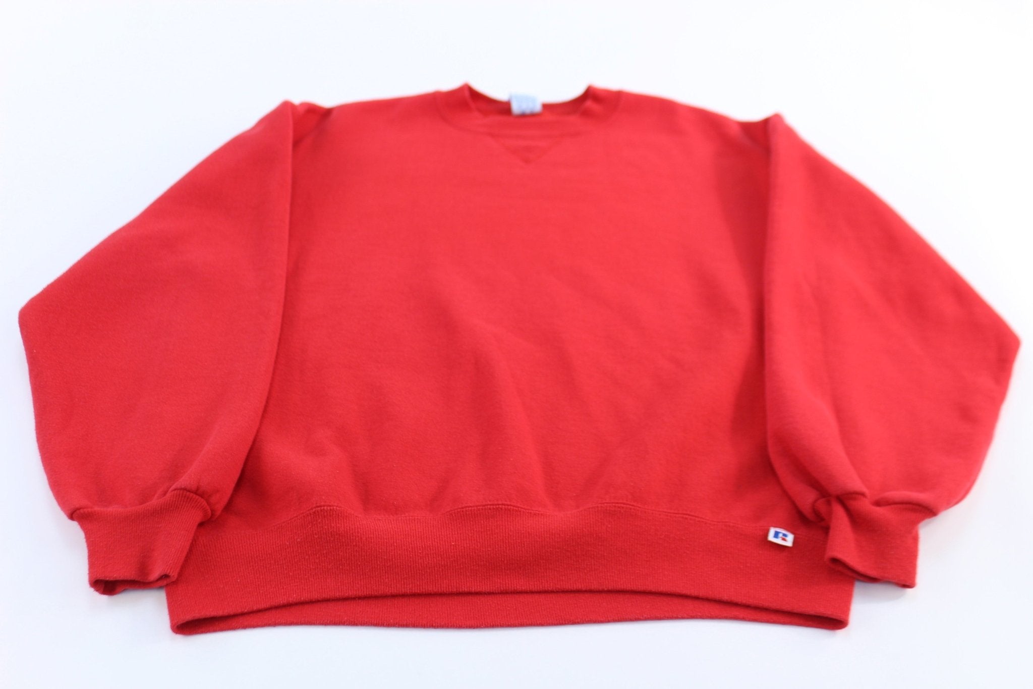 90's Russell Athletic Red Blank Sweatshirt - ThriftedThreads.com