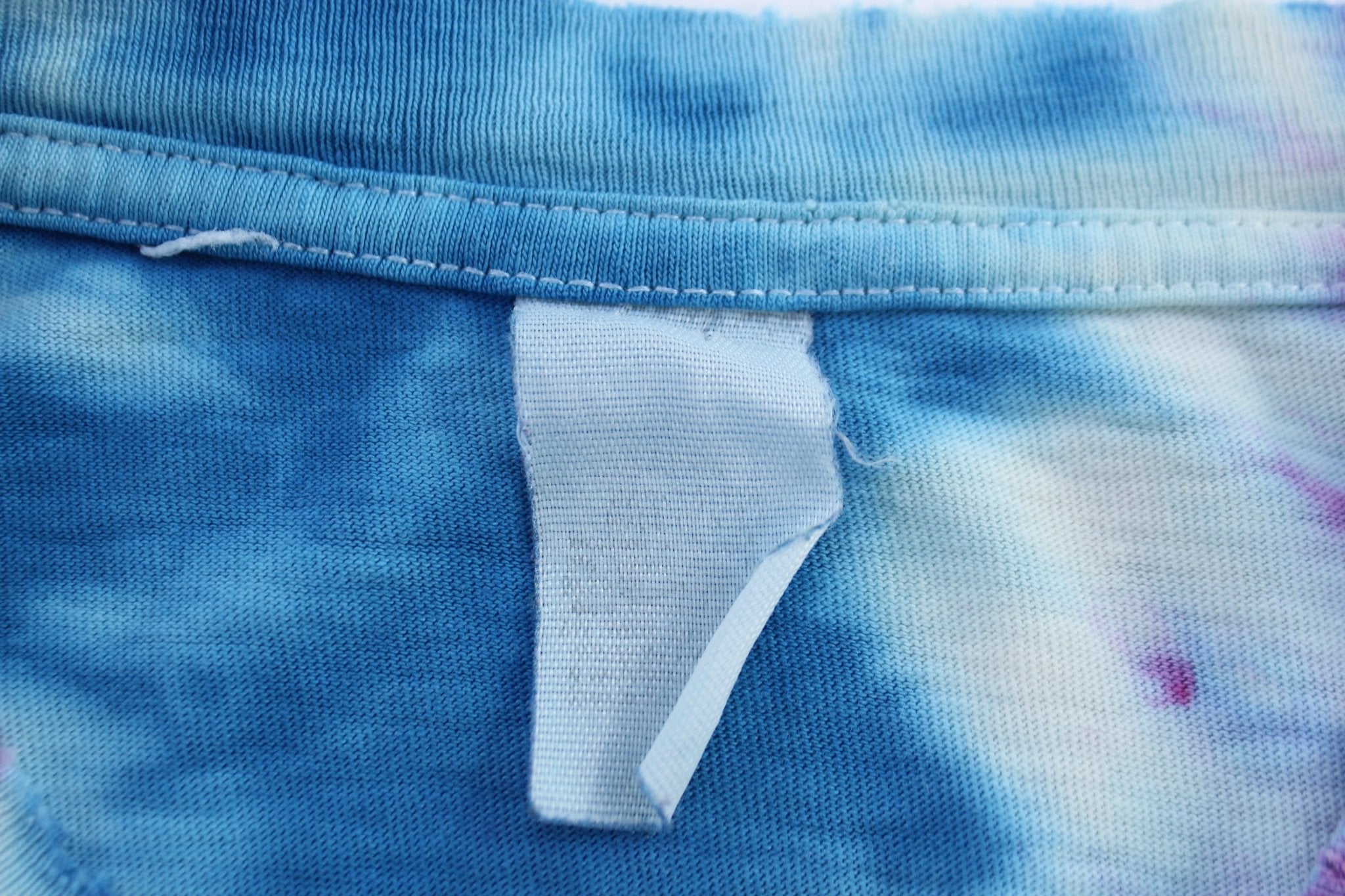 90's Speedo Tie-Dye T-Shirt - T-Shirts - Thrifted Threads