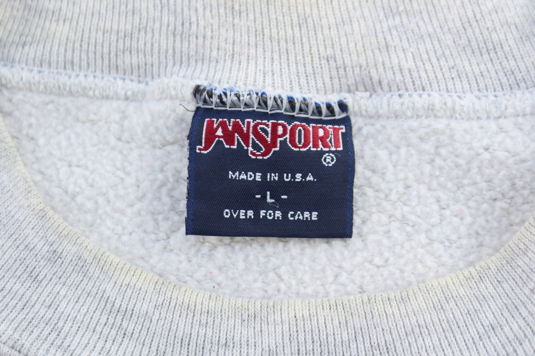 90's University of California Sweatshirt - Sweatshirt - Thrifted Threads