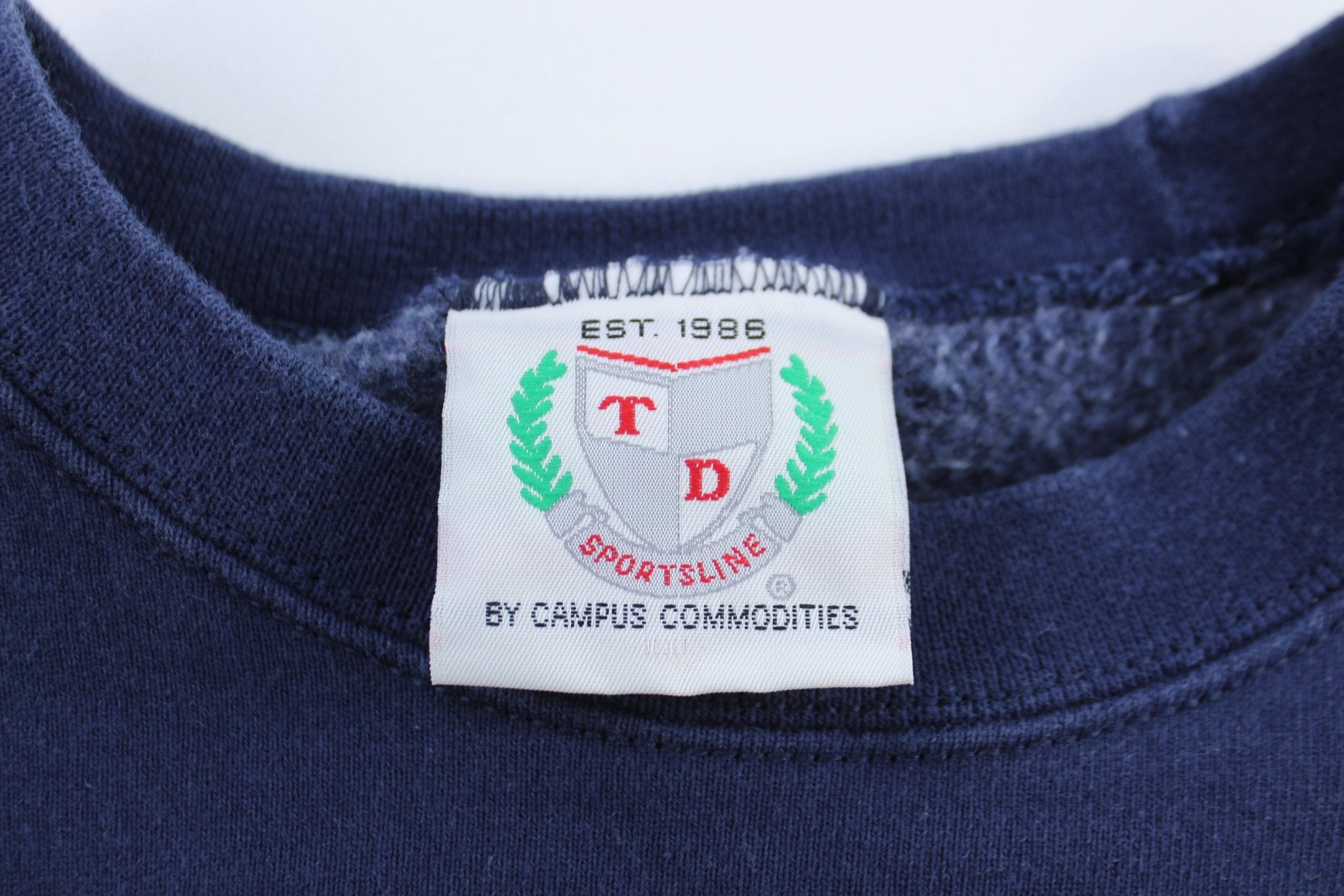 90's University of Notre Dame Irish Embroidered Sweatshirt - ThriftedThreads.com
