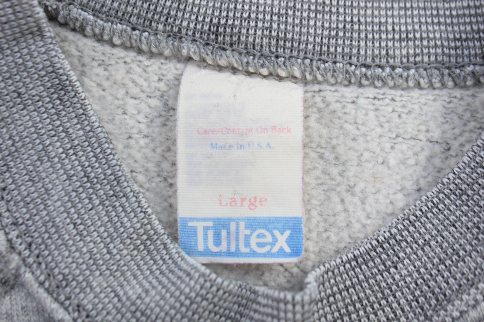 90's University of Texas Sweatshirt - Sweatshirt - Thrifted Threads