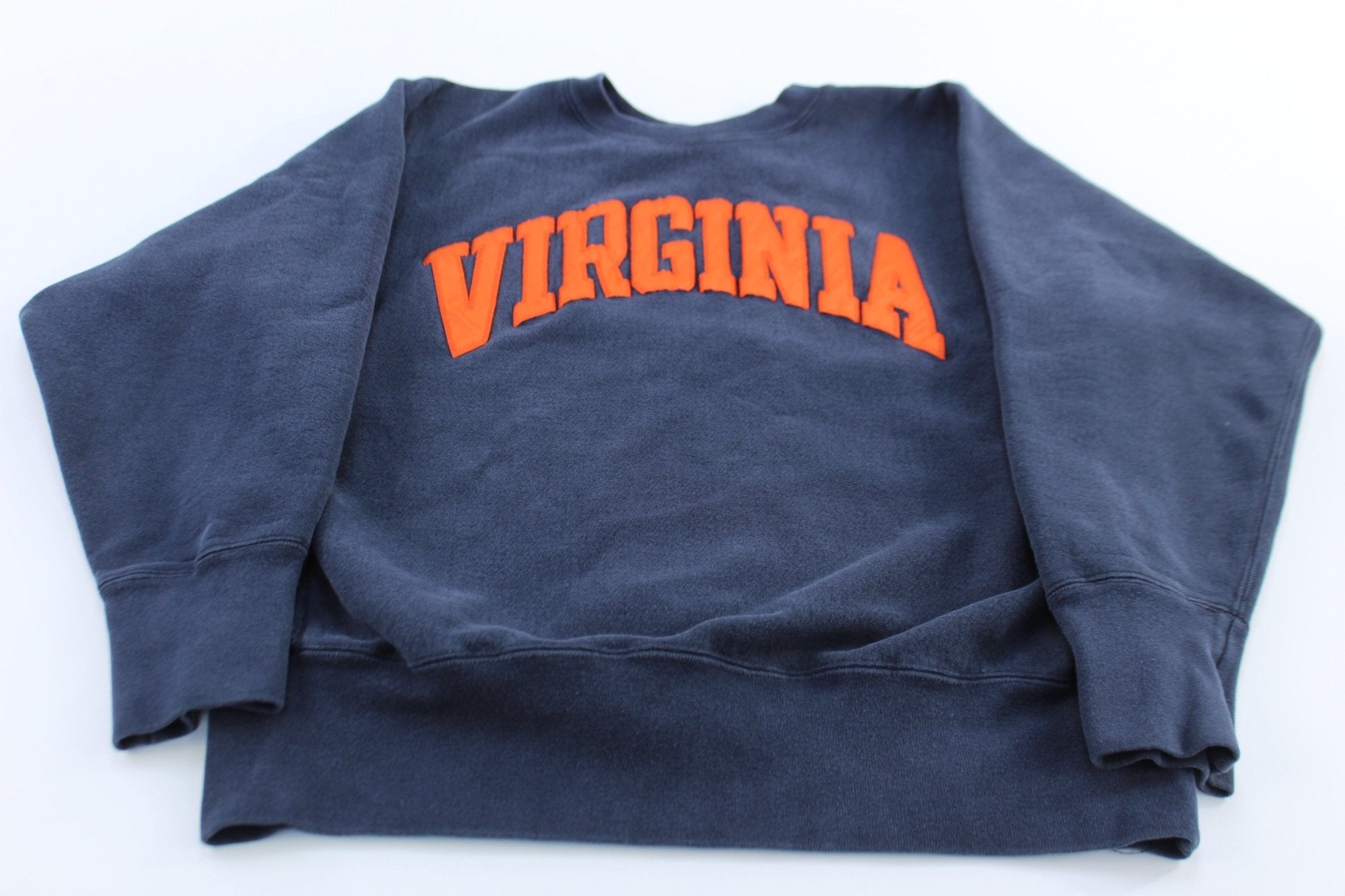 90's University of Virginia Embroidered Sweatshirt - ThriftedThreads.com