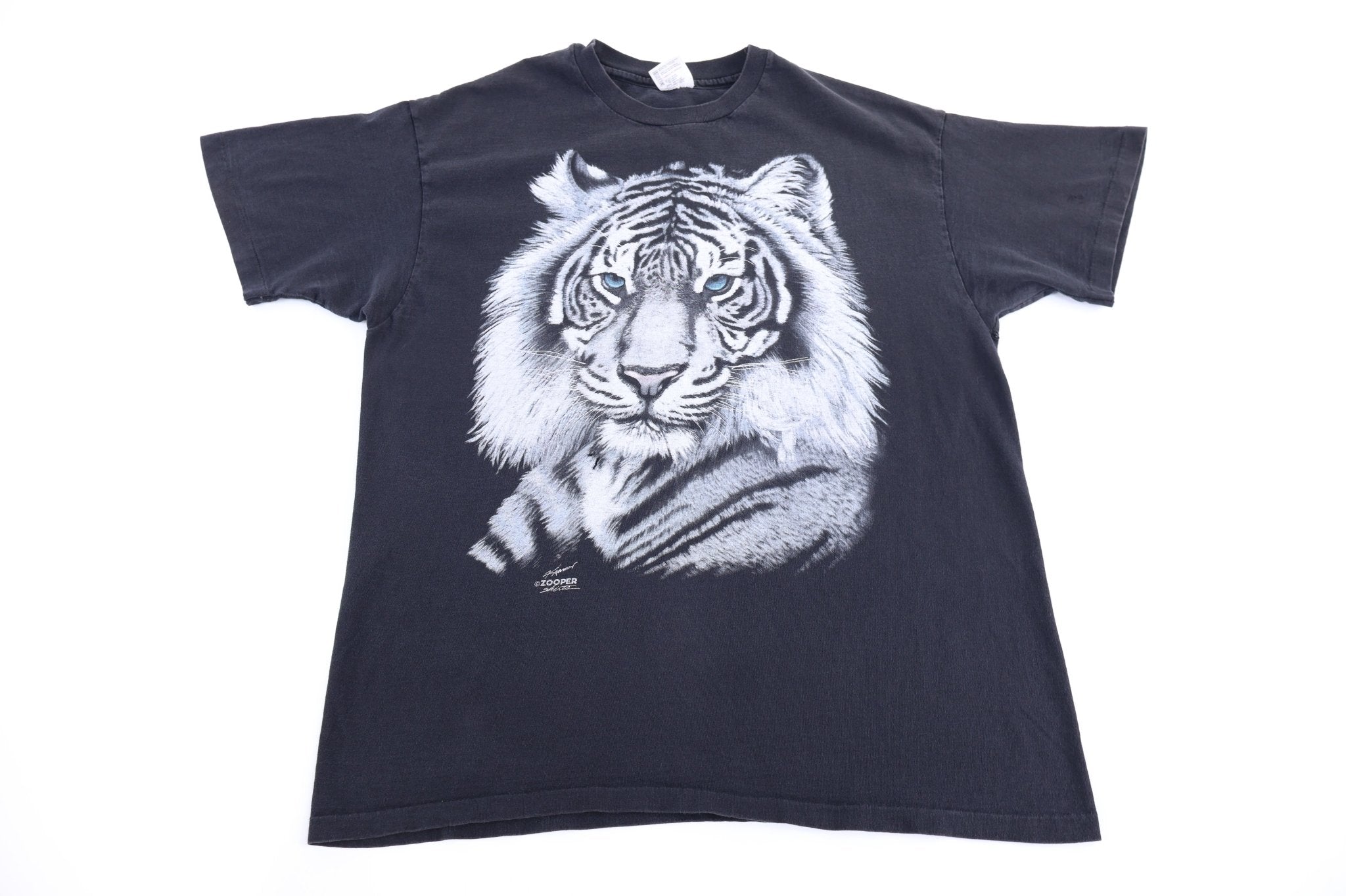 90's White Tiger Graphic T-shirt - Shirts & Tops - Thrifted Threads
