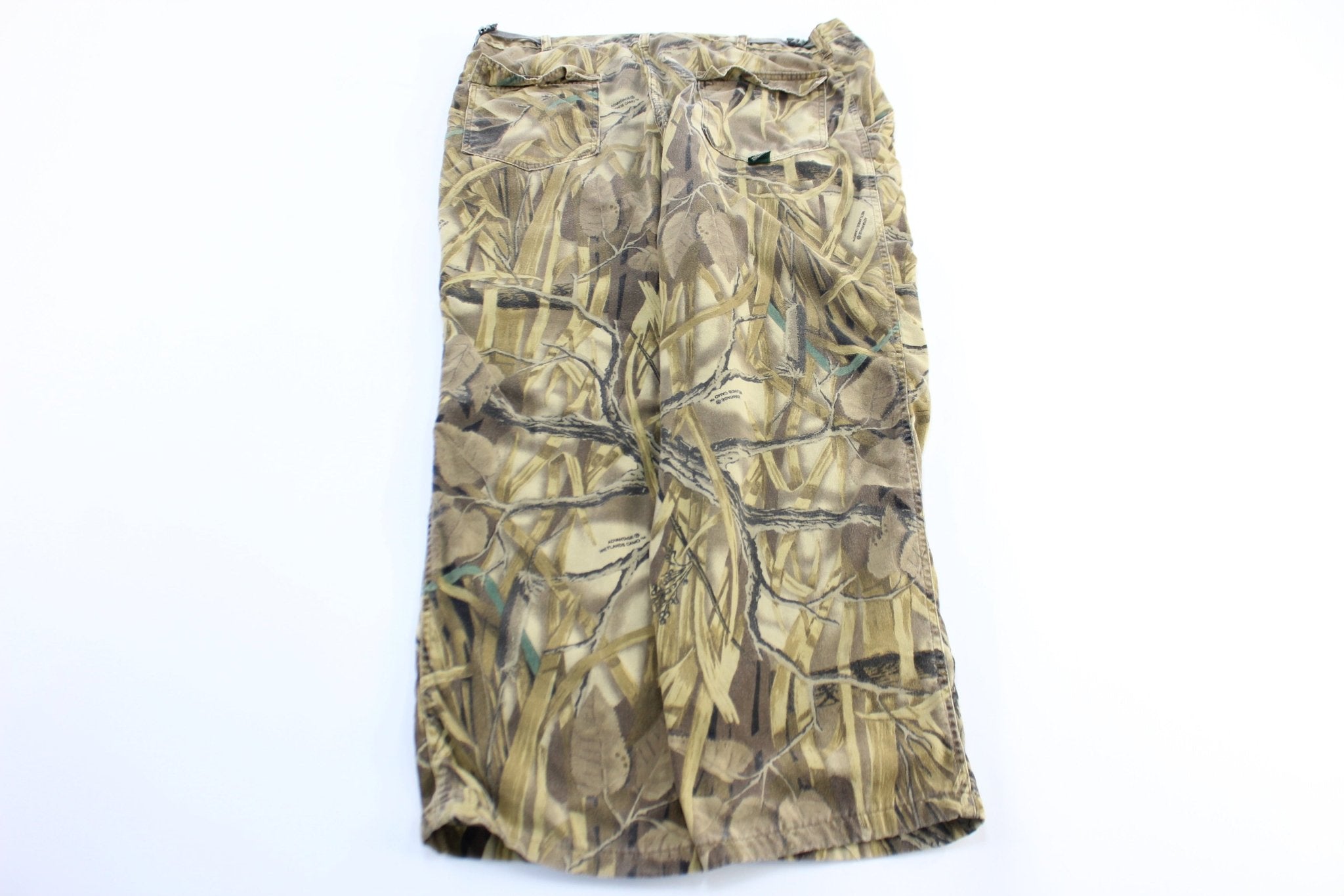 90's Whitewater Outdoors Advantage Wetlands Camo Pants - ThriftedThreads.com