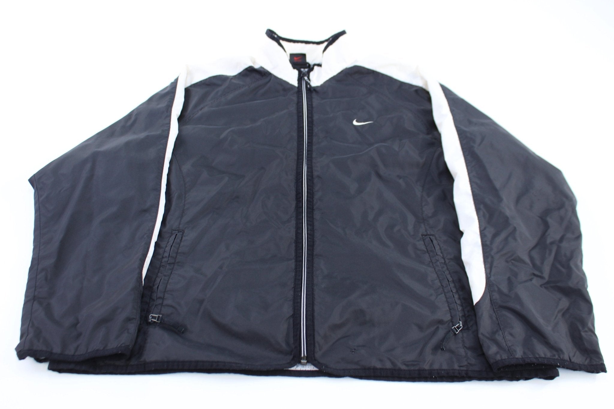90’s Women's Vintage Nike Embroidered Logo Black & White Jacket - Jacket - Thrifted Threads