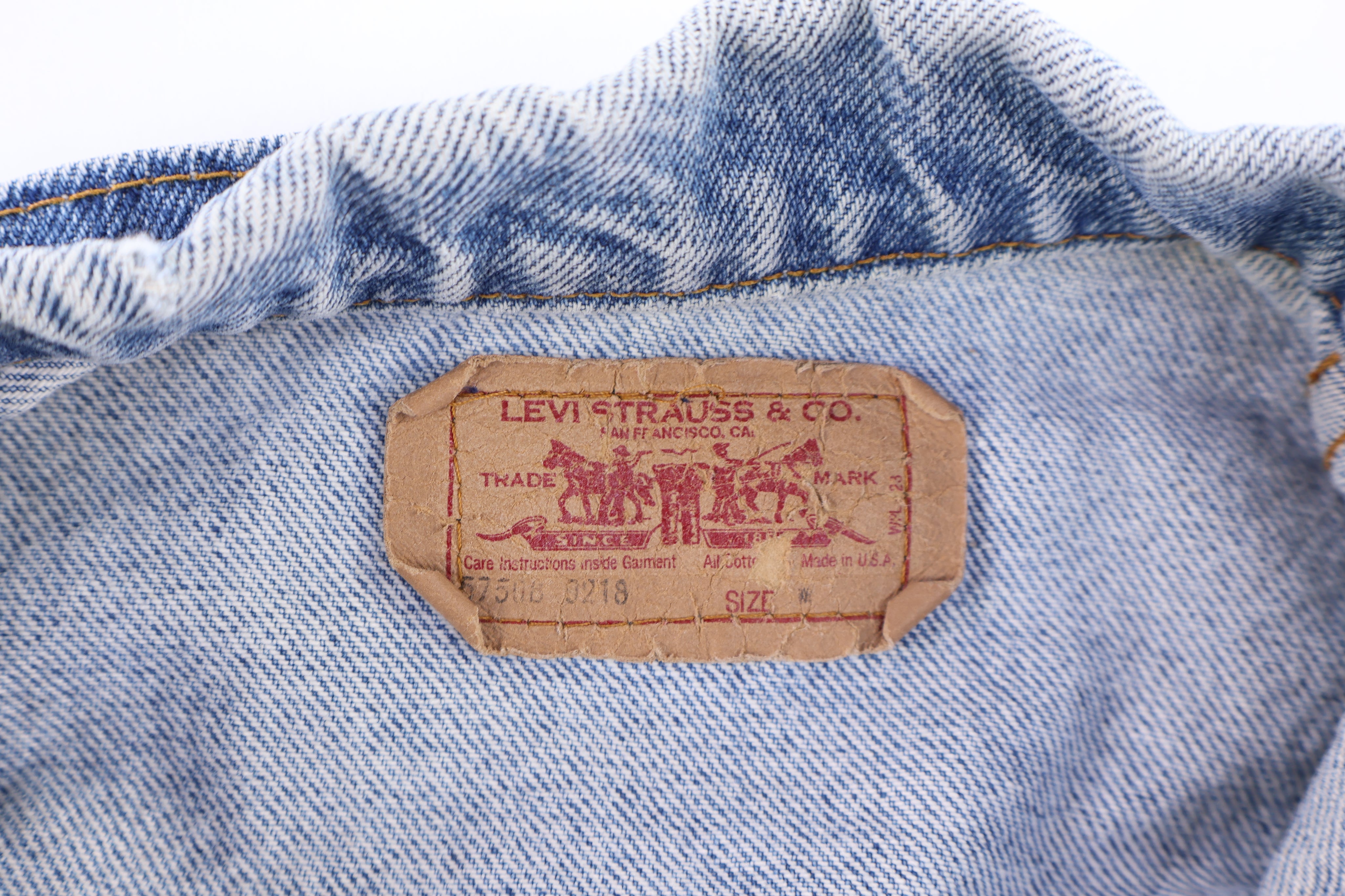 90’s Youth Levi's Medium Wash Denim Jacket - Jacket - Thrifted Threads