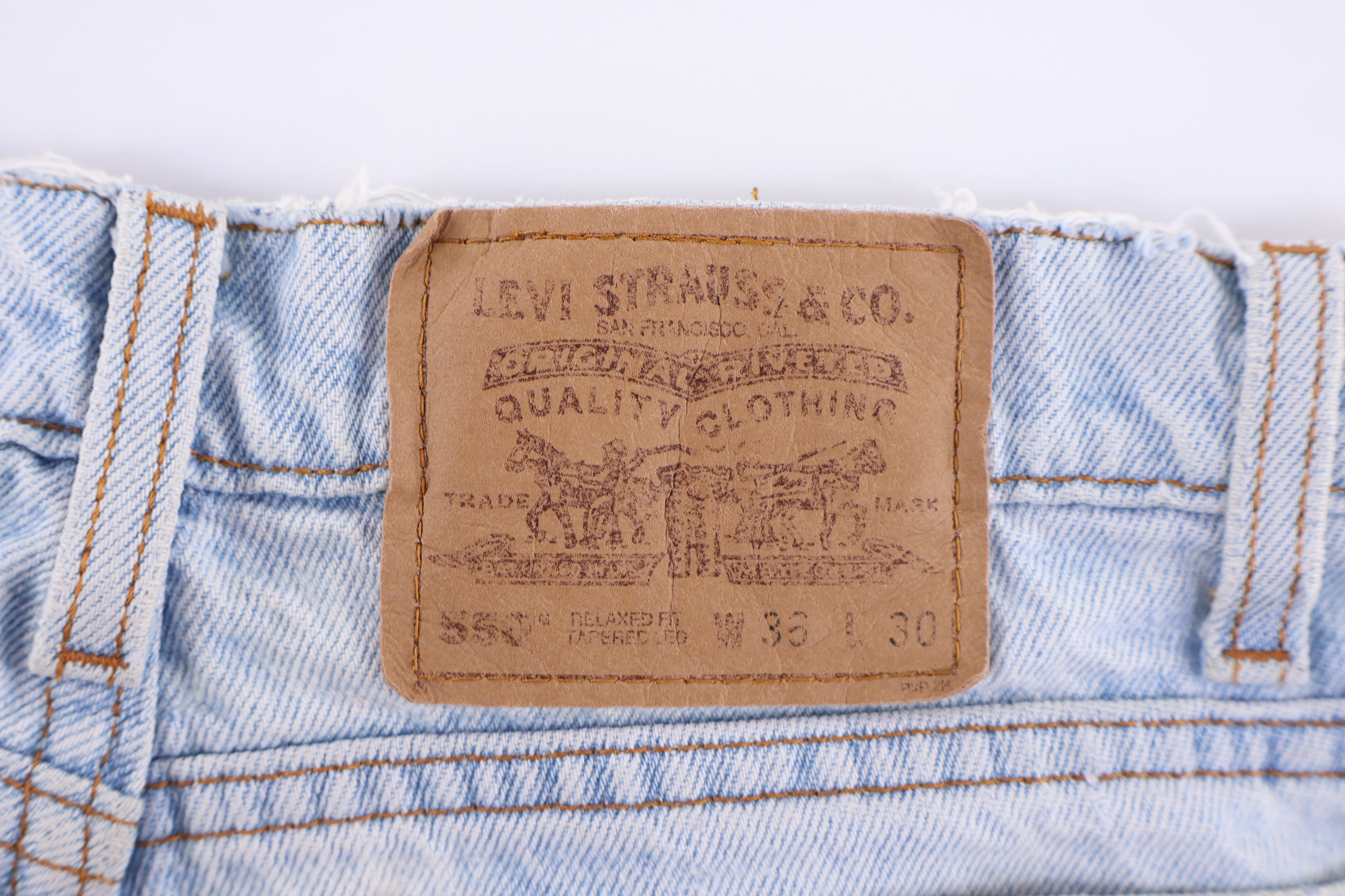 90's Levi's 550 Orange Tab Denim Jeans