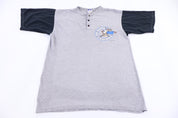 90's Looney Tunes Tampa Bay Lighting Hockey T-shirt