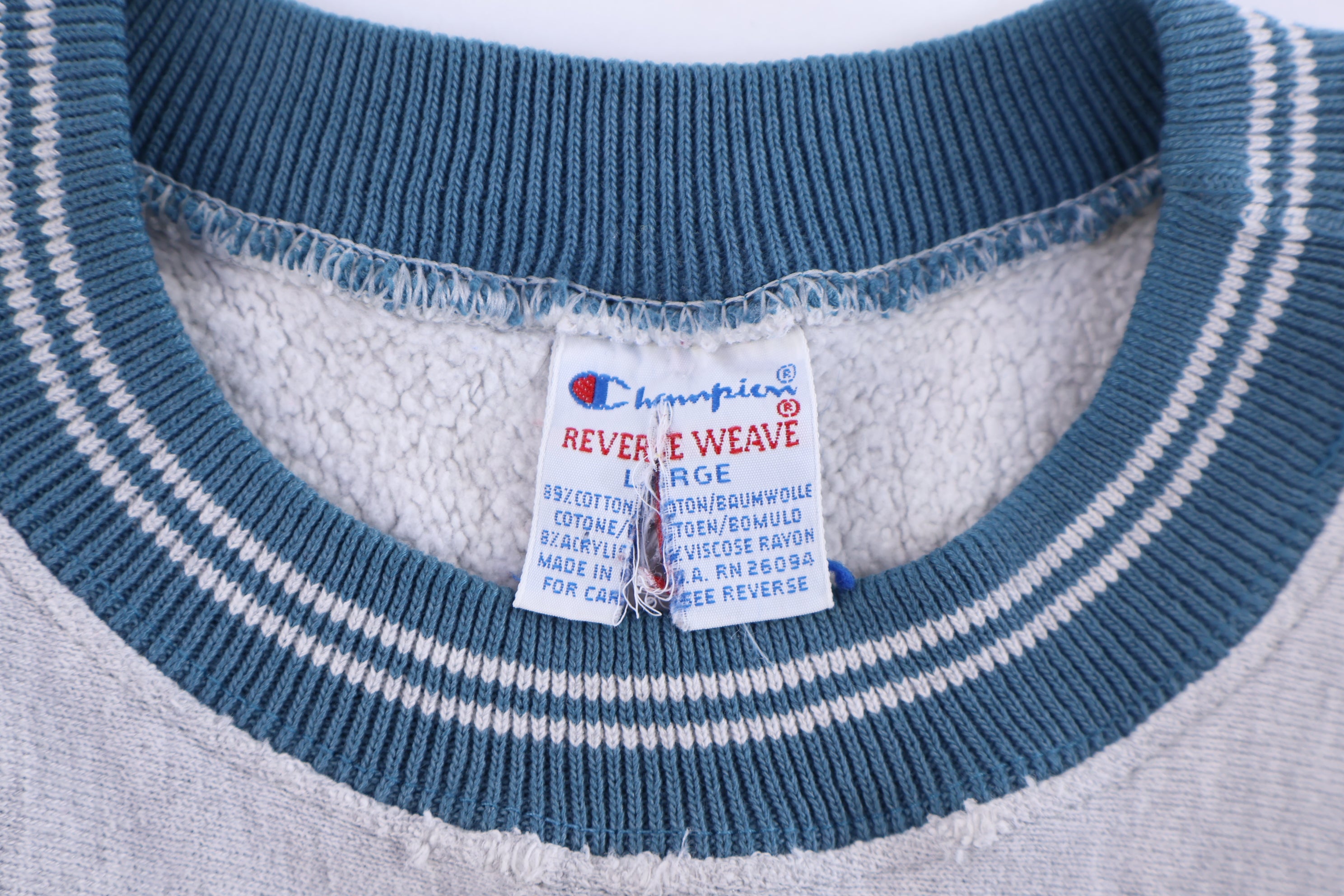 90's Champion Reverse Weave Embroidered Sweatshirt