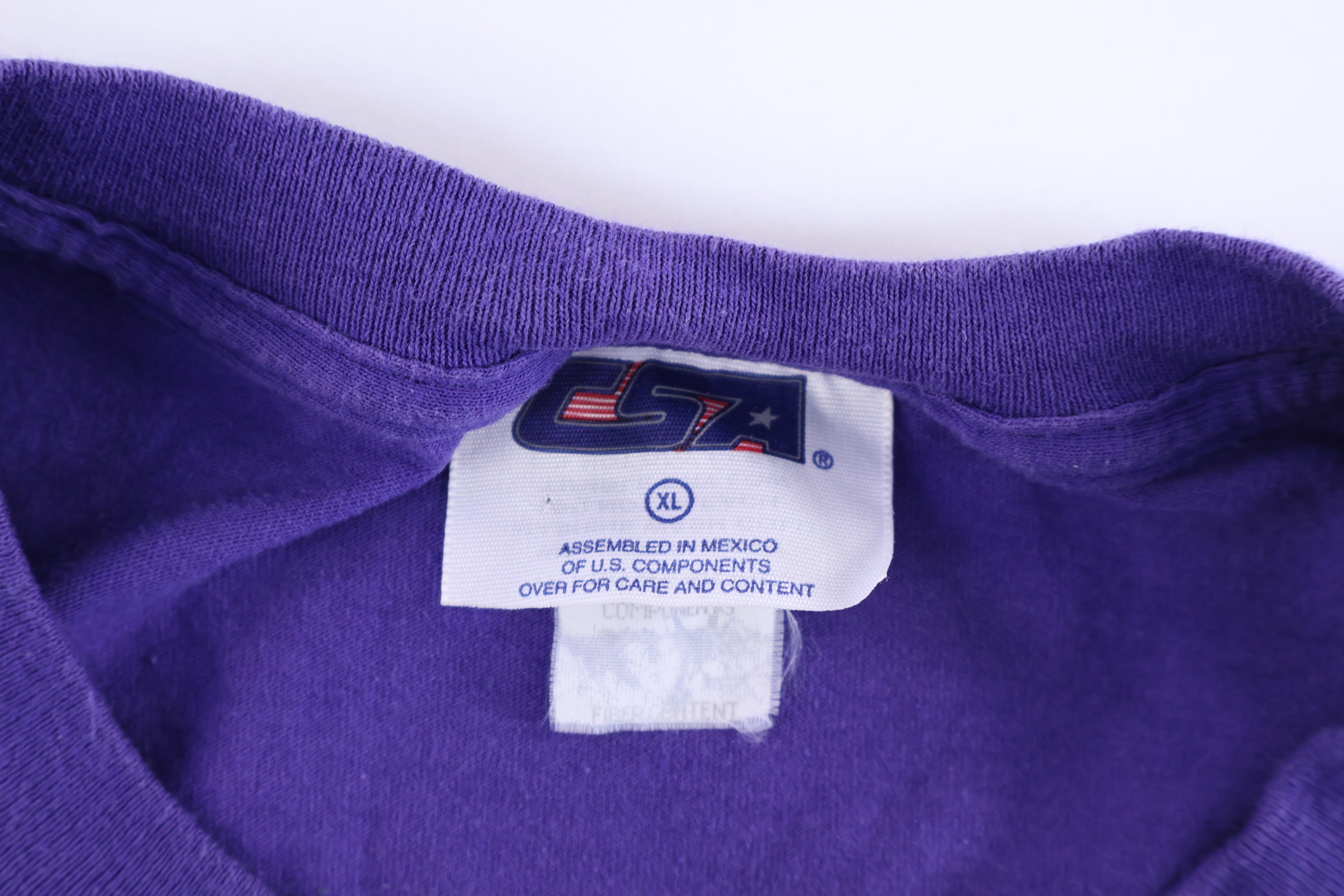 Vintage Los Angeles Lakers Basketball T-shirt