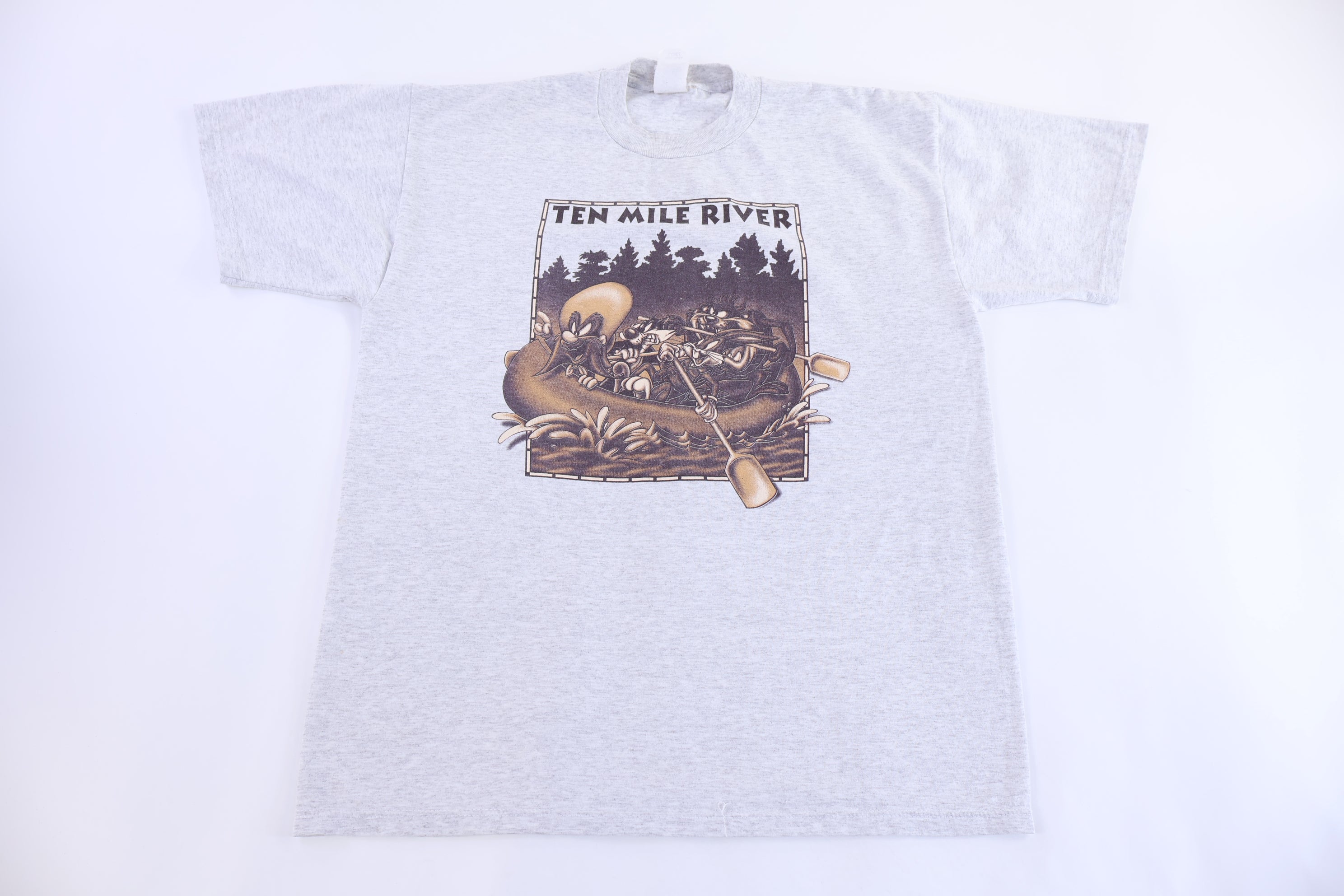 90's Looney Tunes 10 Mile River T-shirt
