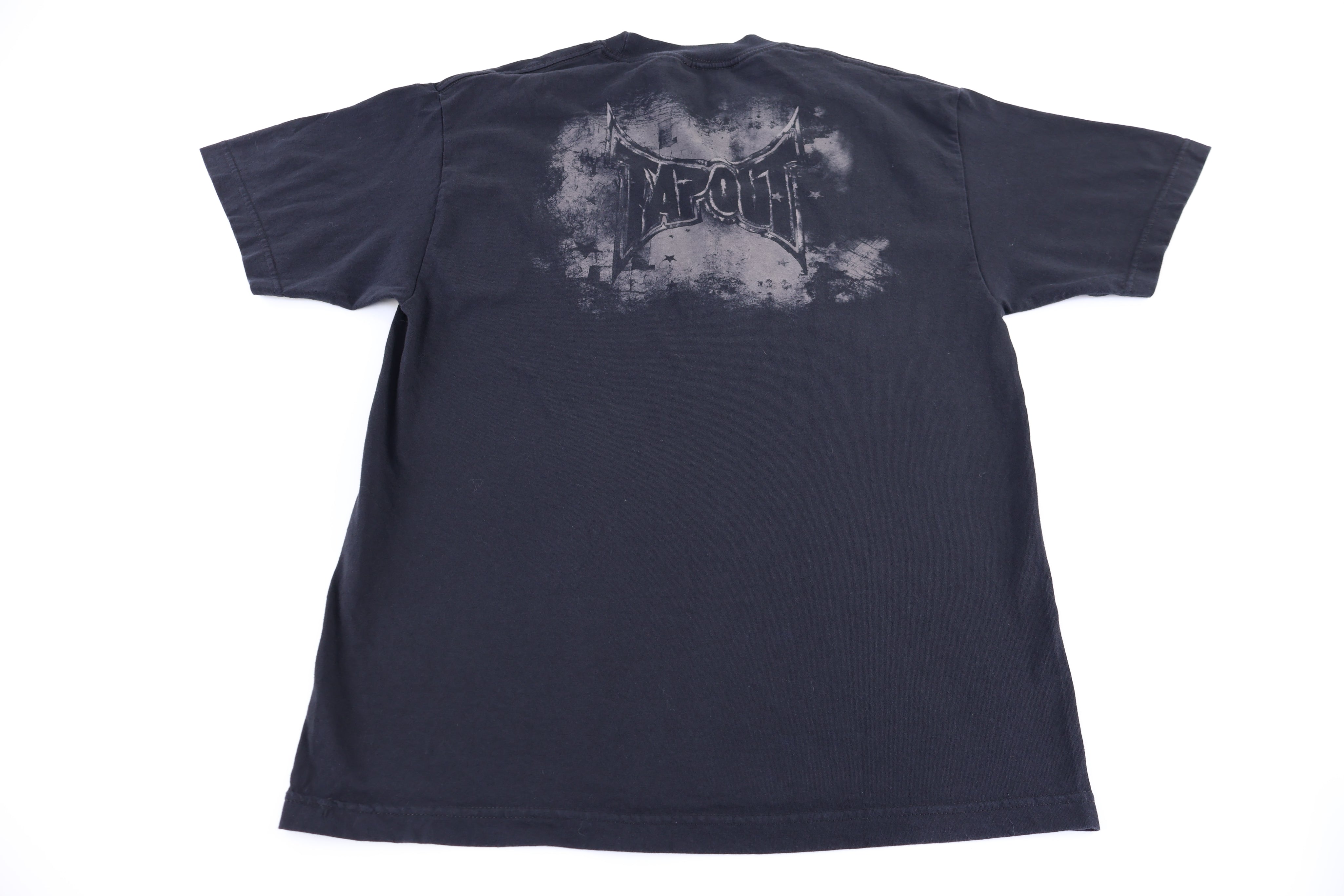 Tapout American Flag Graphic T-shirt