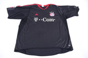 2004/05 Bayer Munich Soccer Jersey