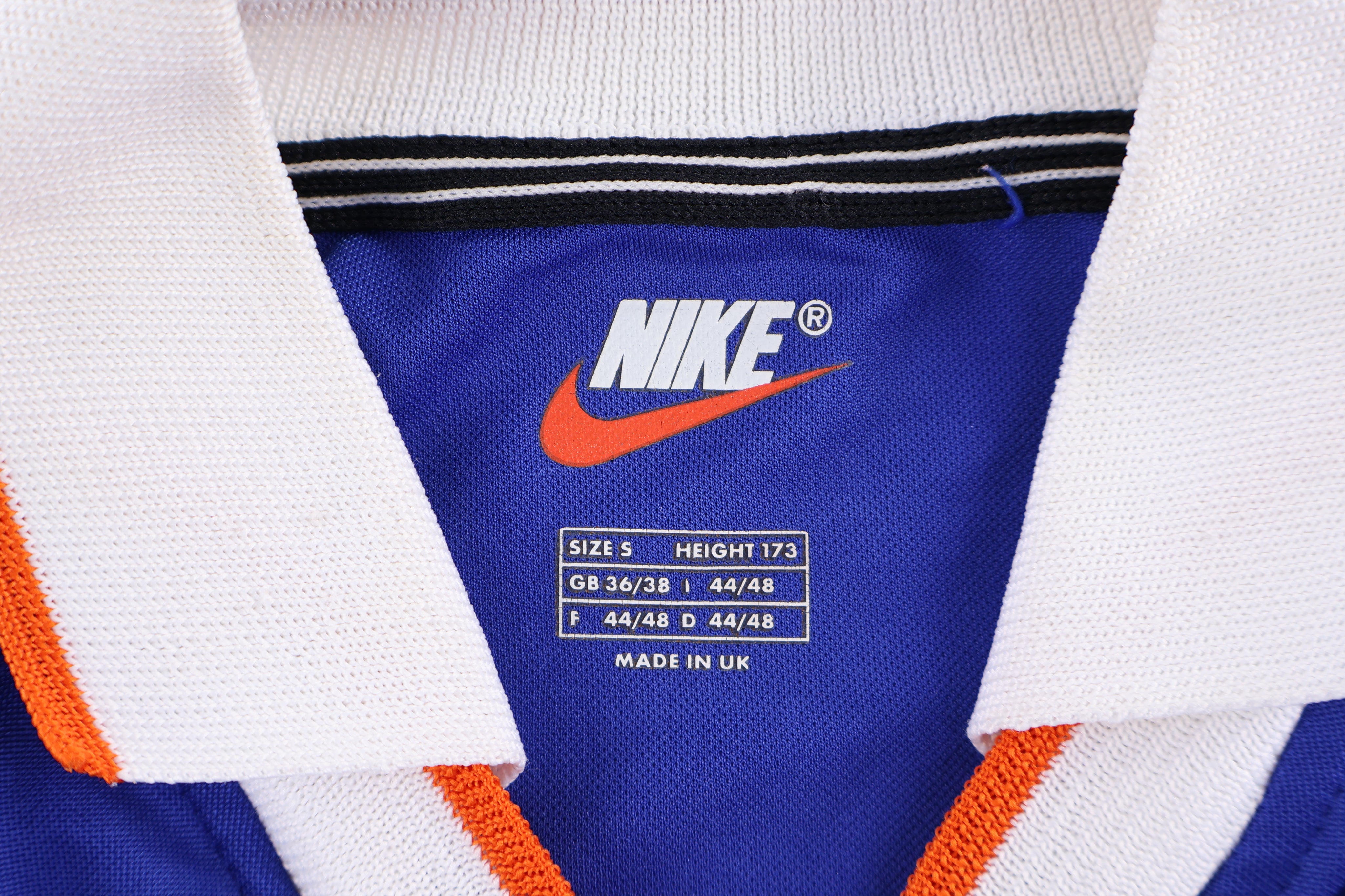 1999/00 Netherlands Soccer Jersey
