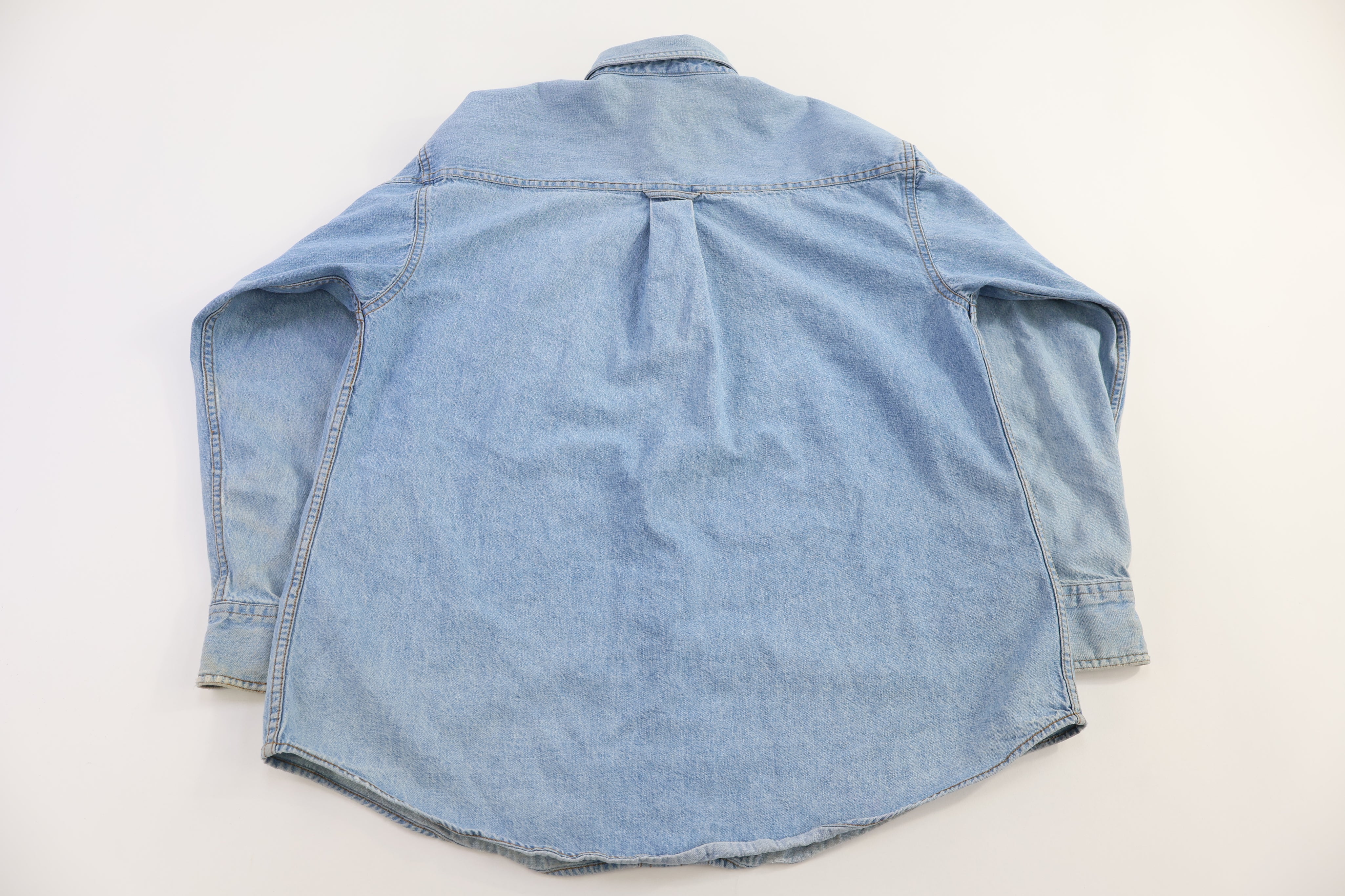 Warner Bro's Studio Store Wile E. Coyote LS Button Down