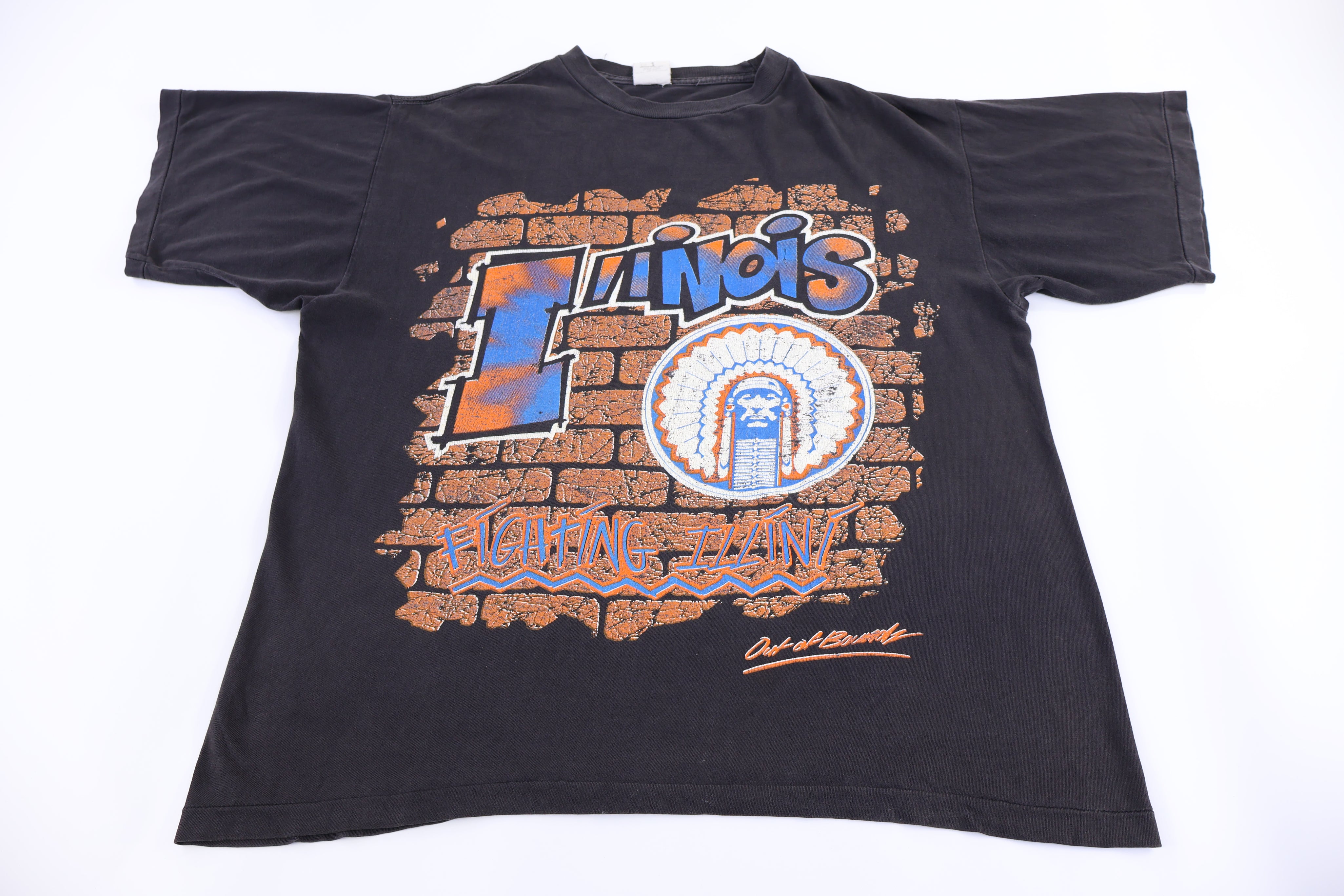 90's Illinois University T-shirt