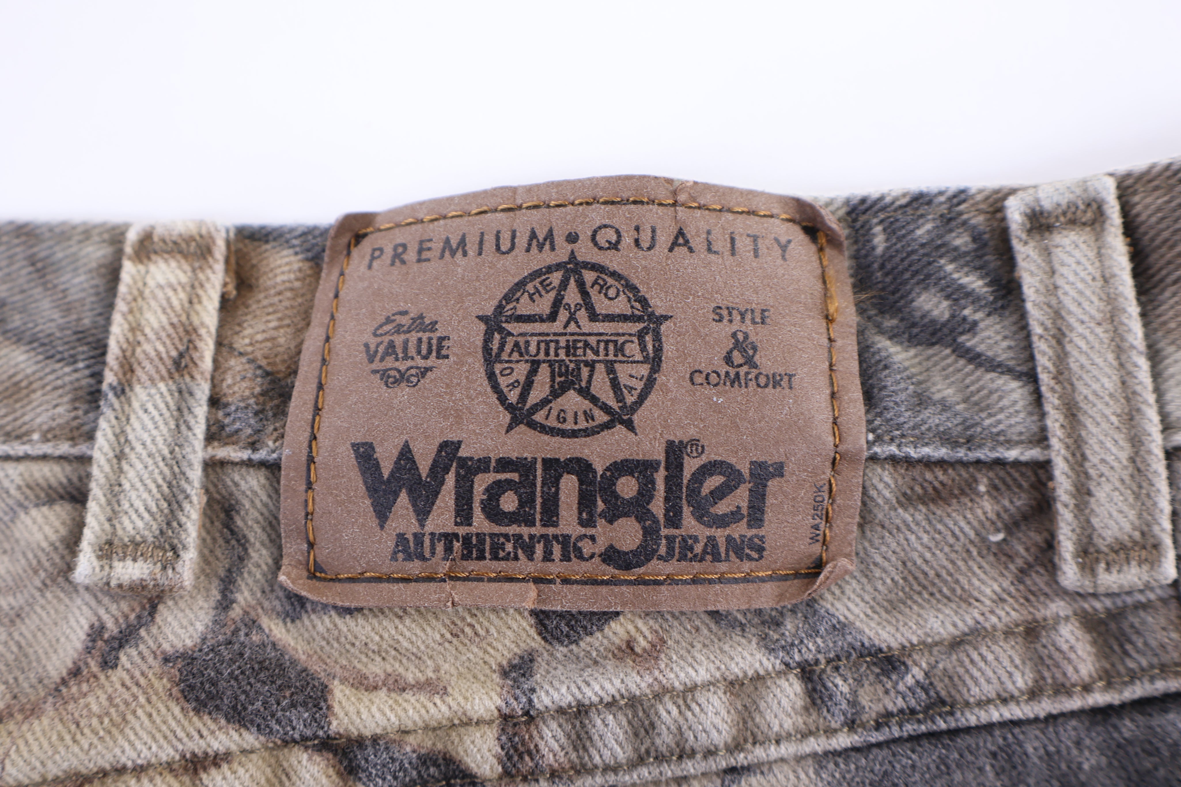 Wrangler Camo Pants