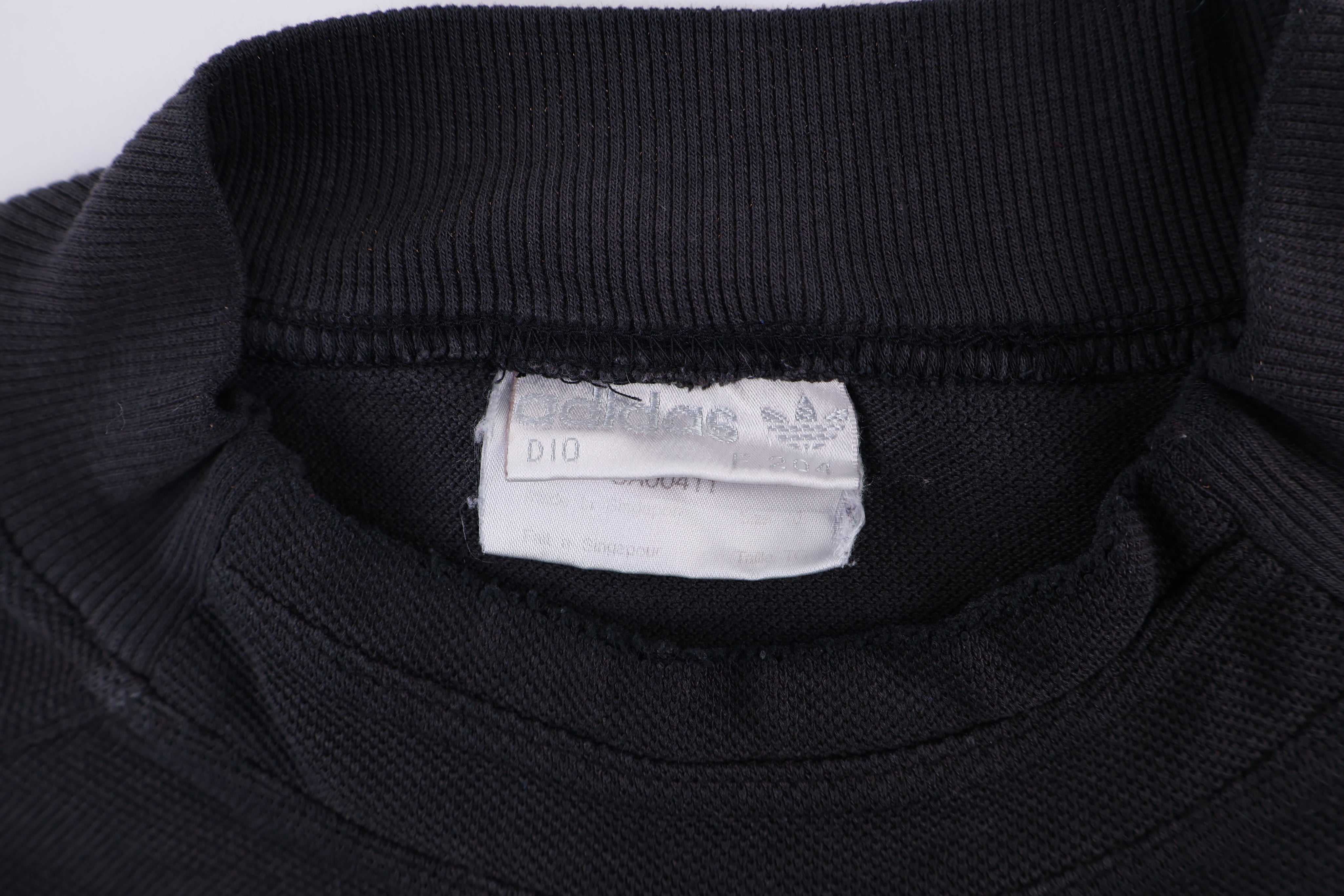 90's Adidas Embroidered Logo Black Sweatshirt
