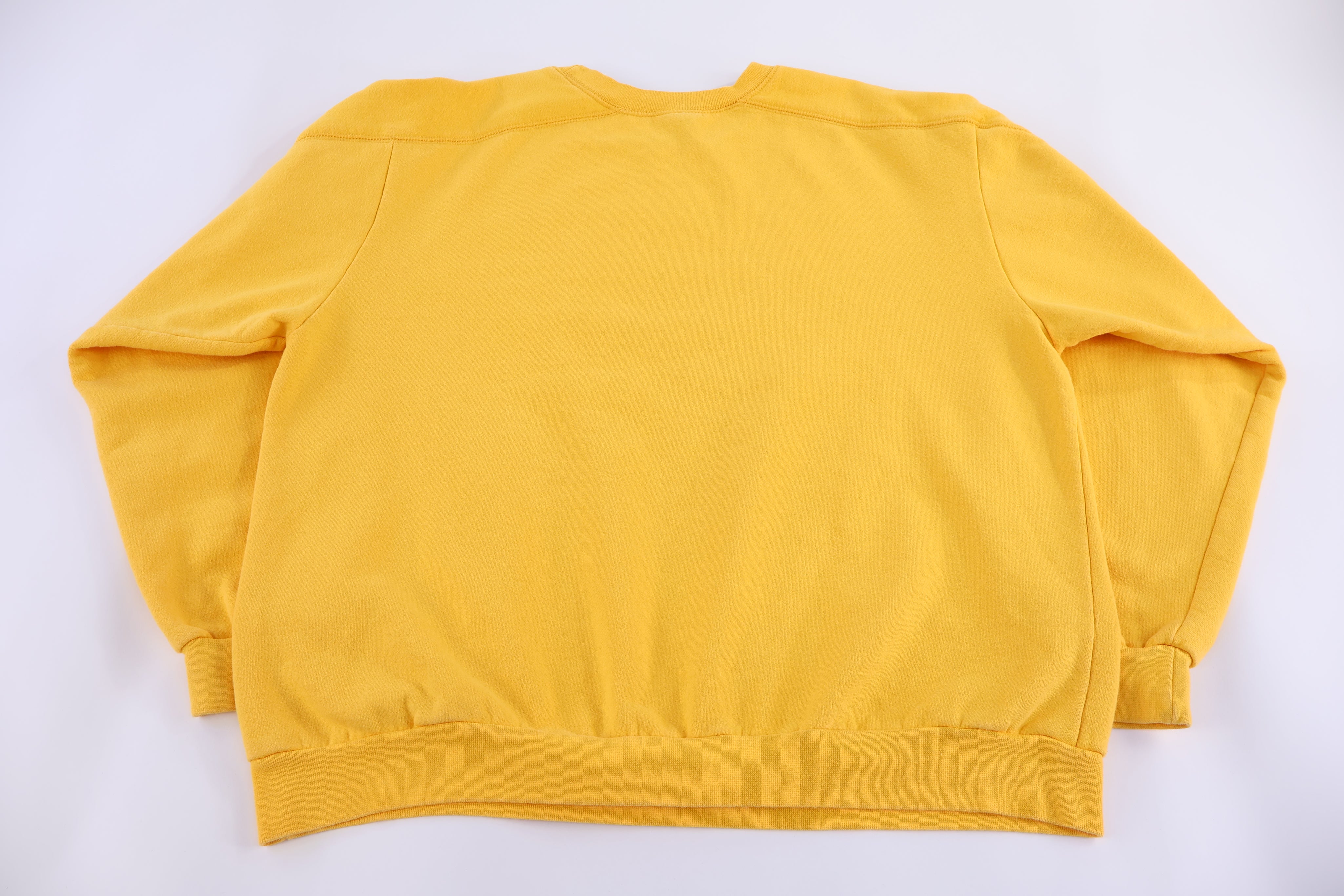 Vintage No Fear Graphic Logo Sweatshirt