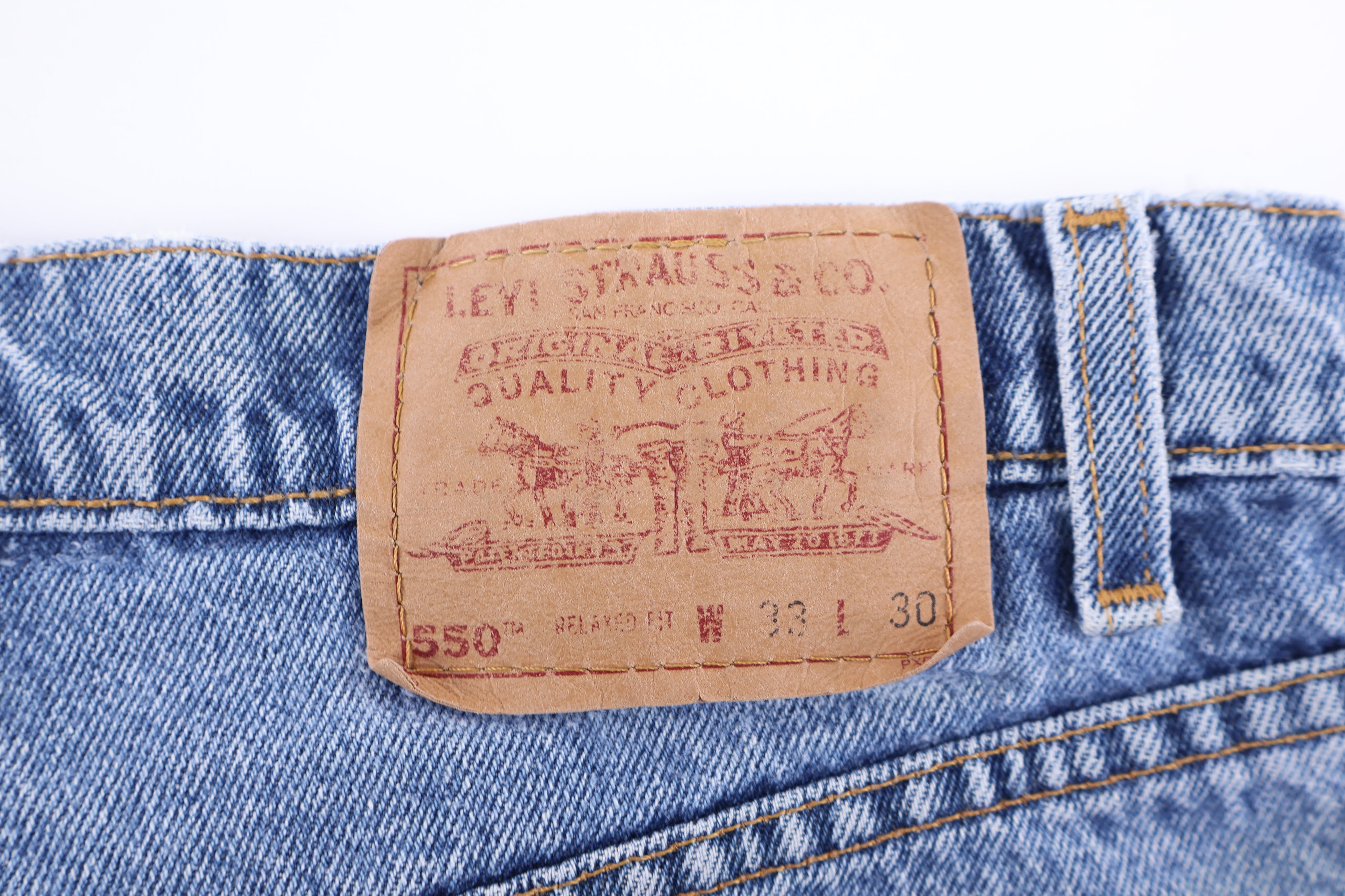 Levi's 550 Medium Wash Denim Jeans