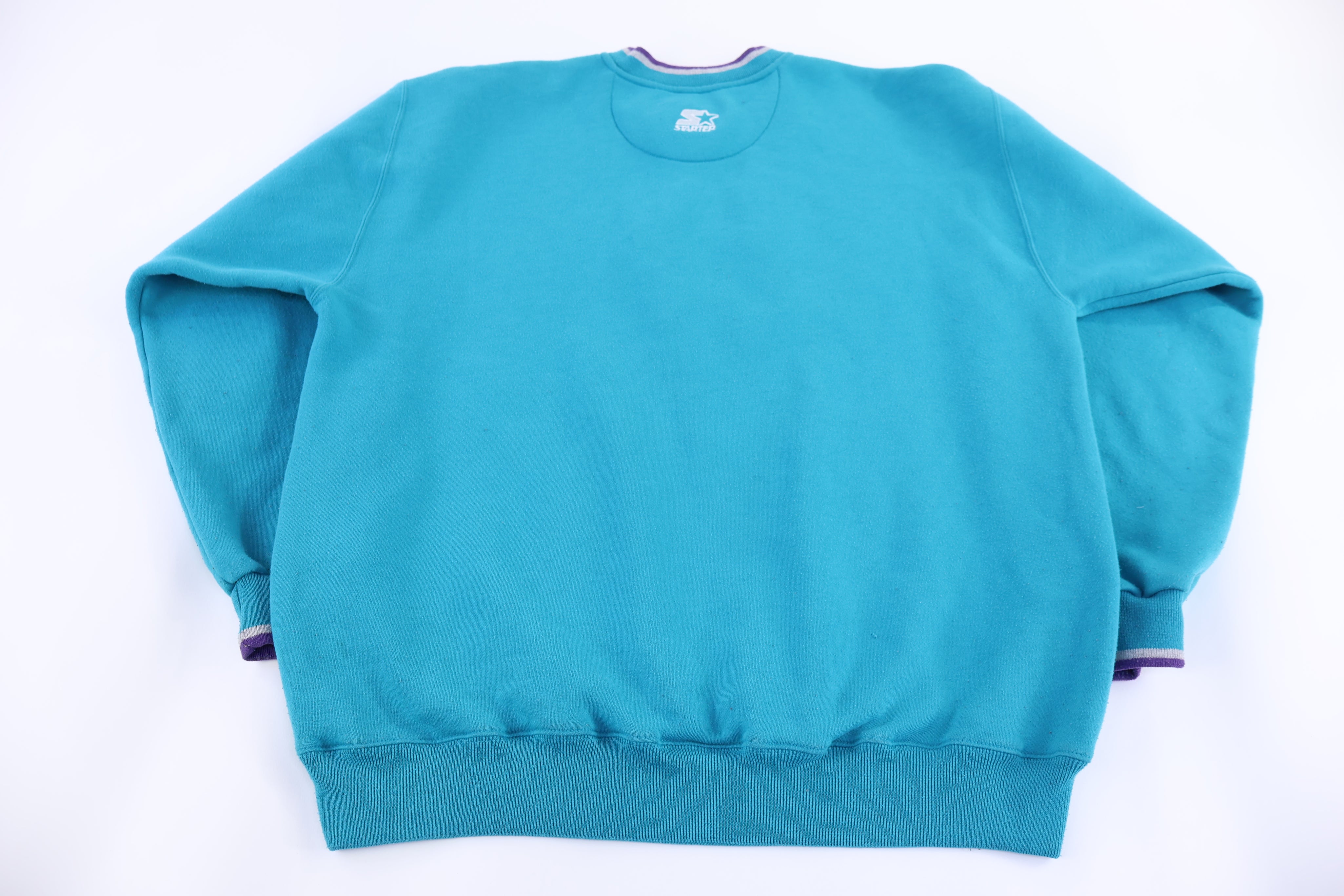 Vintage Starter Charlotte Hornets Basketball Sweatshirt